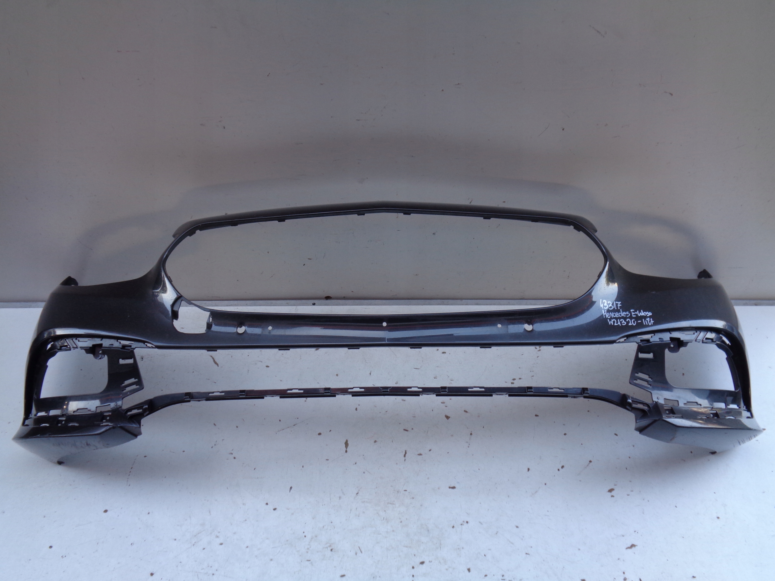 FRONTSTOSSSTANGE MERCEDES E-KLASA W213 20- LIFT NR 43317