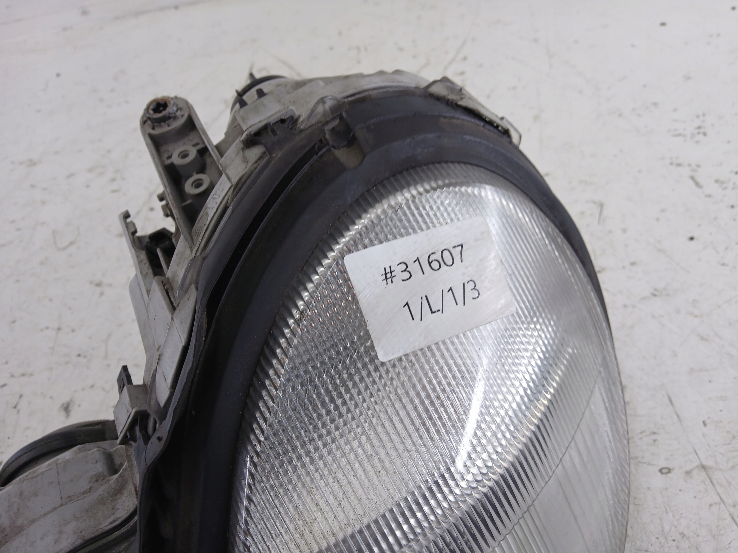light left front MERCEDES W203 0301166201 00-04