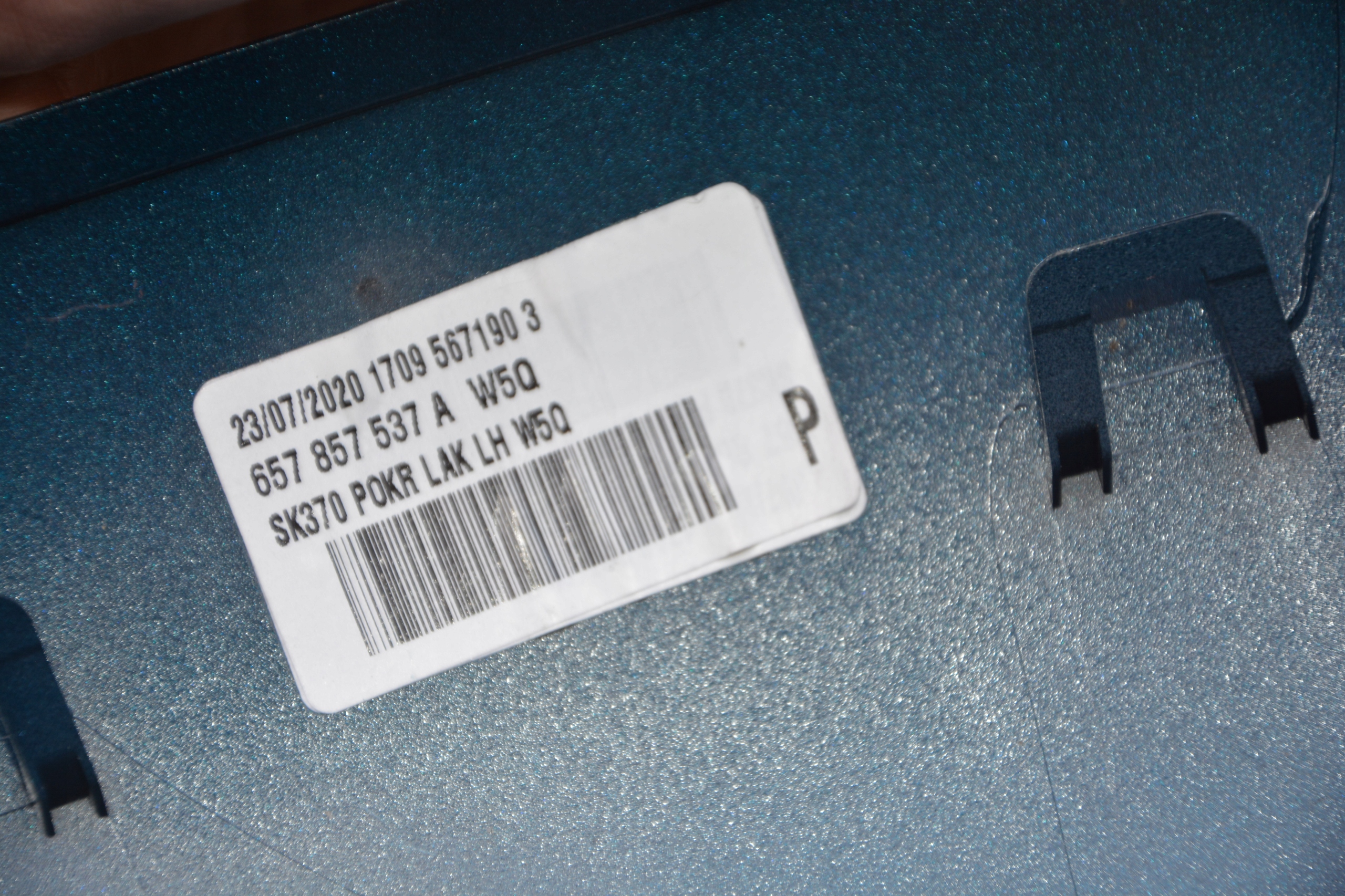 OBUDOWA LUSTERKA SKODA SCALA 657857537A 657857538A Jakość części (zgodnie z GVO) Q - oryginał z logo producenta części (OEM, OES)