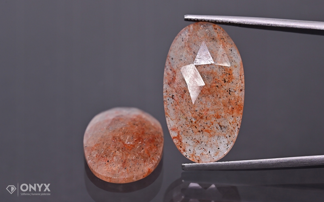 Jahodový křemen fazetovaná růžice Para ovál 24,5