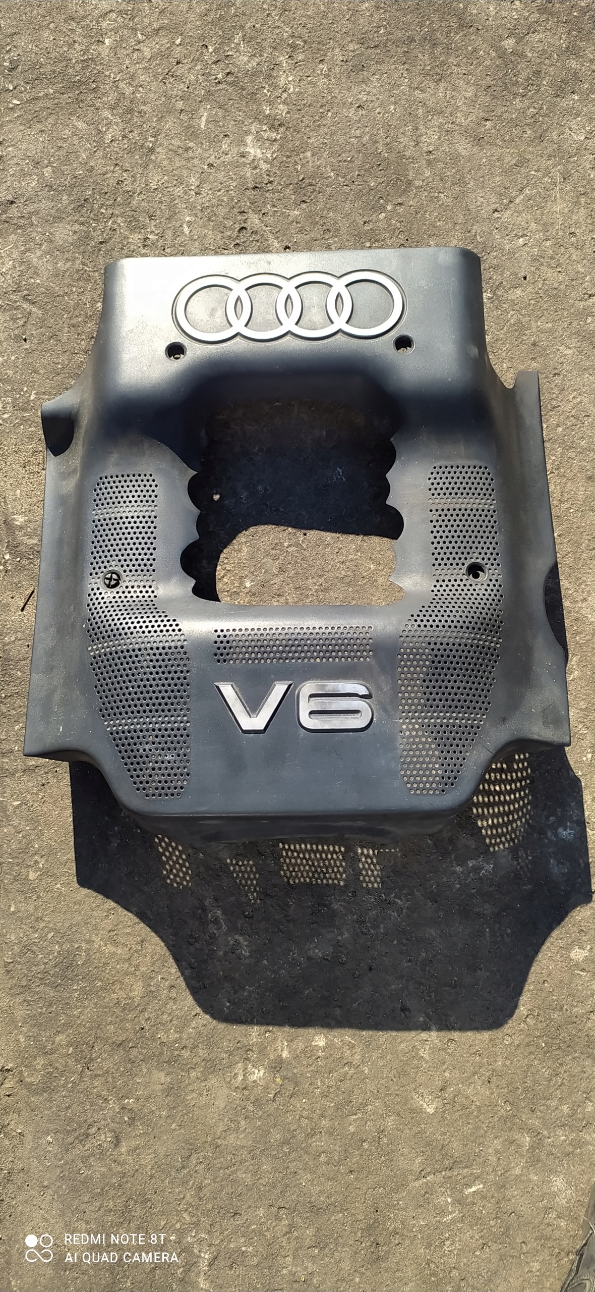 078103927 AUDI A4 A6 A8 motor cover passat V6