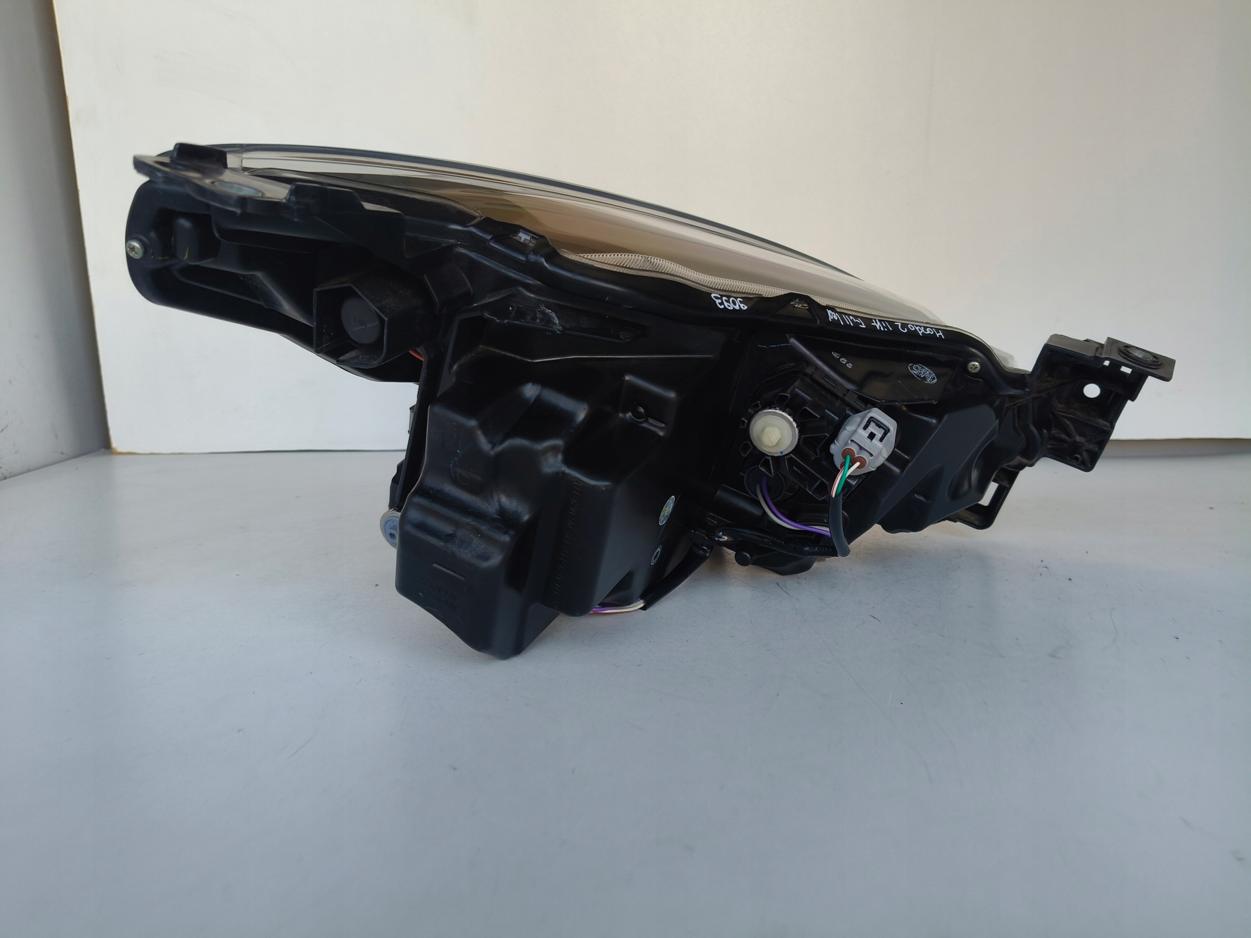 light left REFLEKTOR MAZDA 2 20- LIFT FULL LED