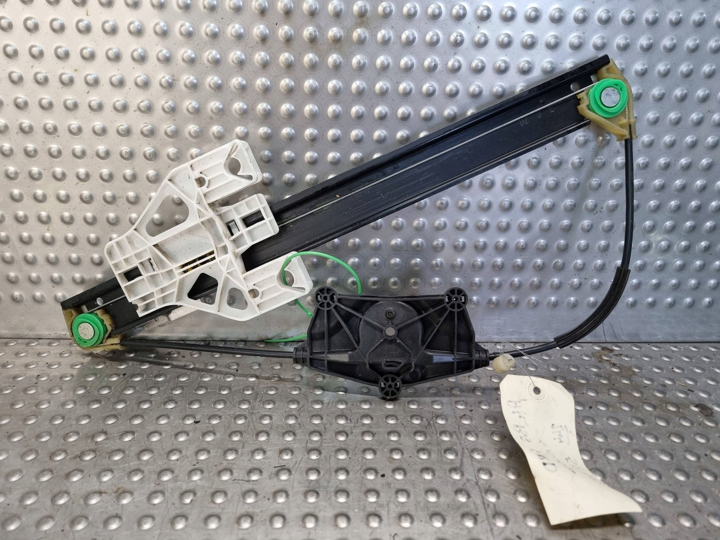 window regulator right rear part 8K0839462 AUDI A4 B8 sedan 07-11