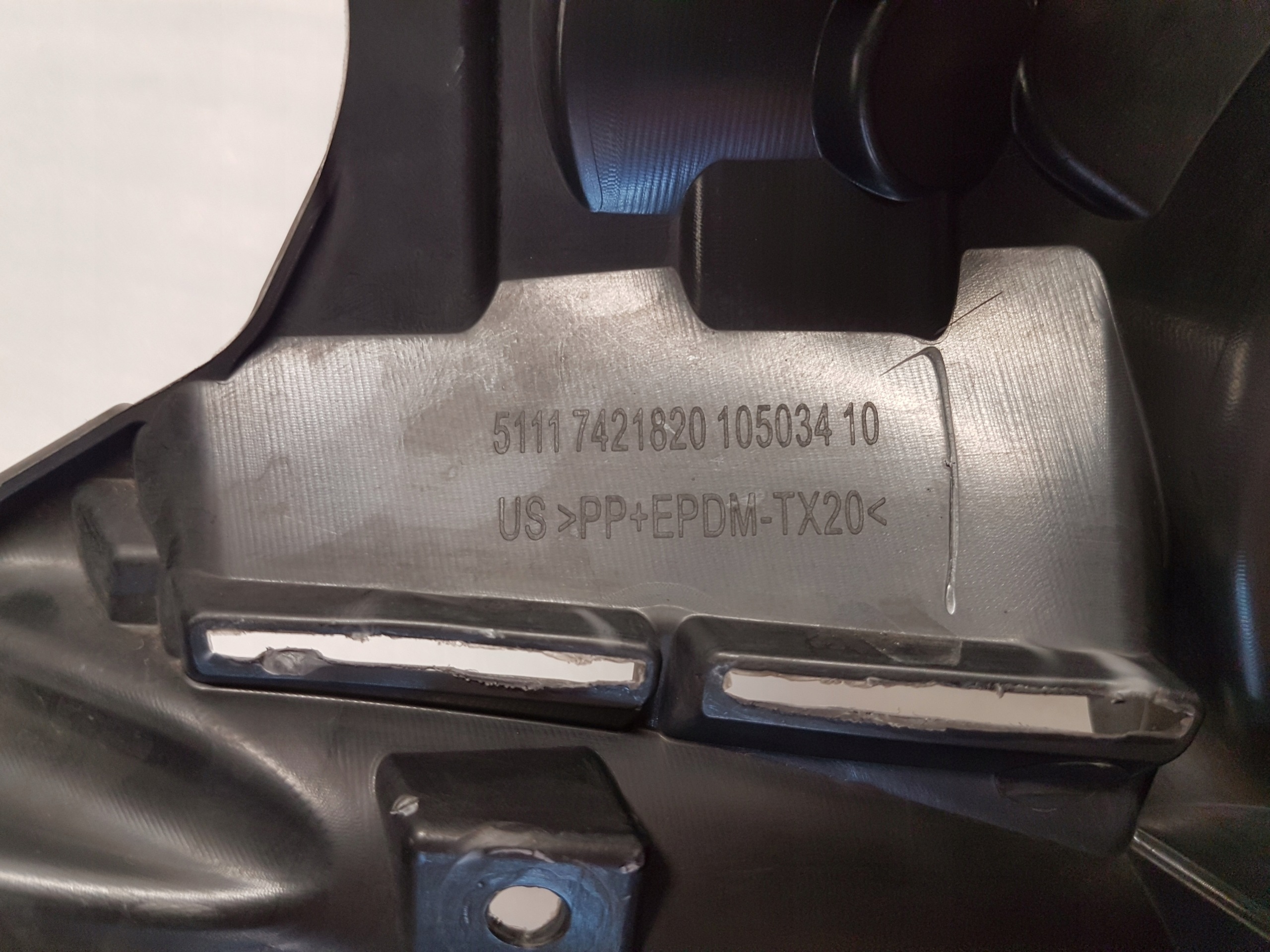 bumper bracket right front BMW X5 G05 7421820