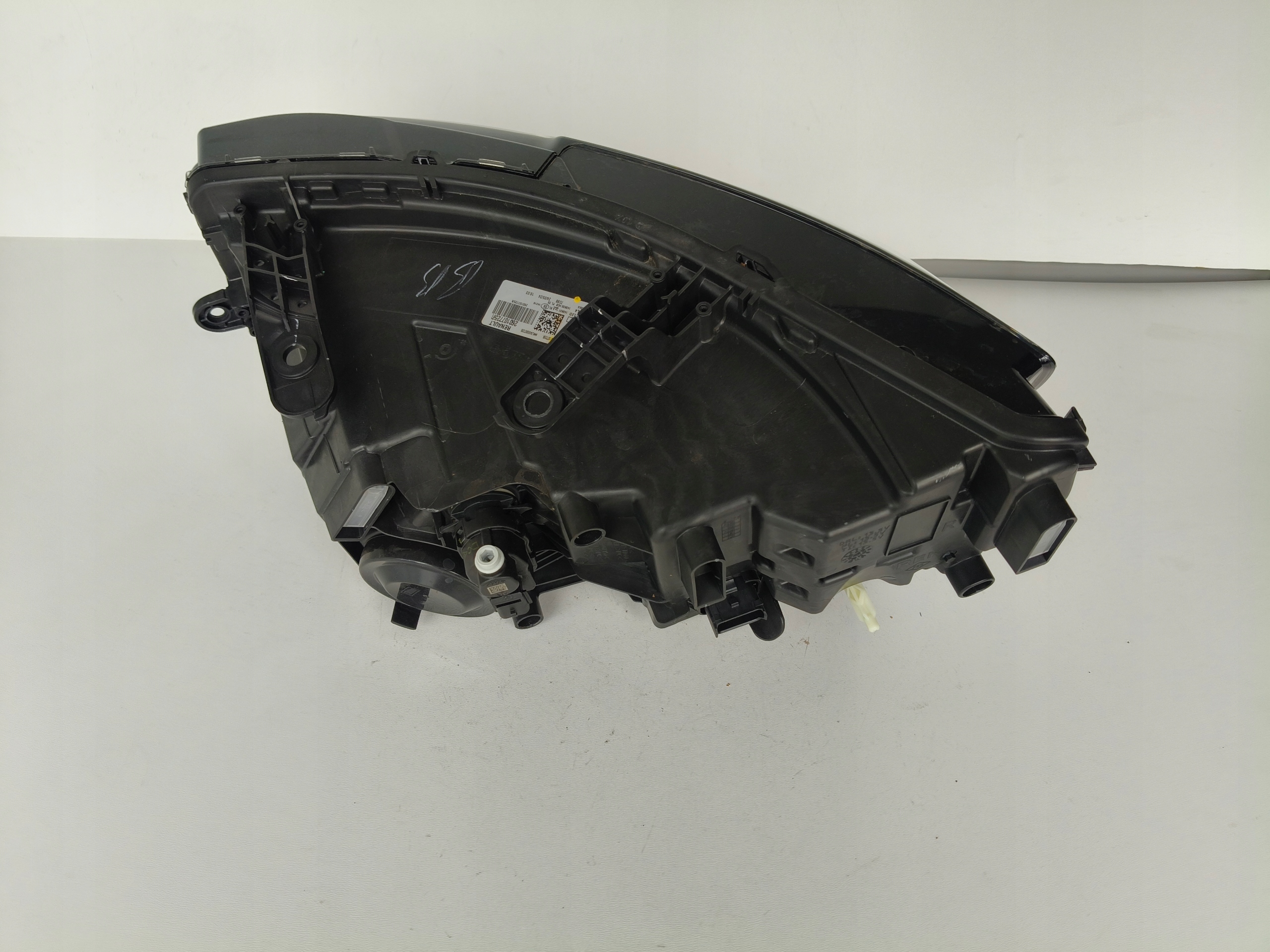 light right REFLEKTOR DACIA DUSTER III 24- FULL LED