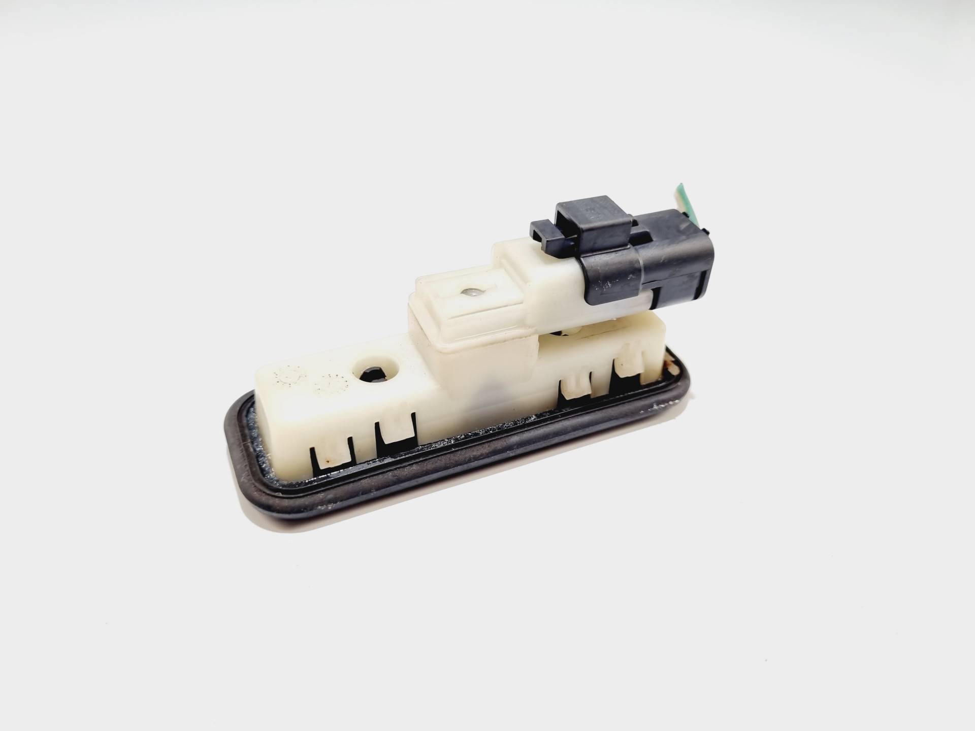 handle button mikrostyk bonnet Peugeot 3008 2010 6490R3