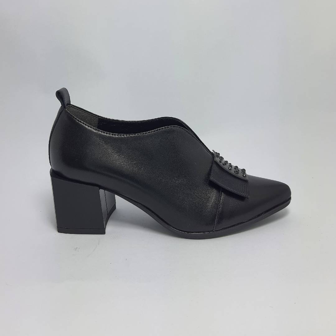 Dámské polobotky kožené Higo 2281 černé 36, Černá