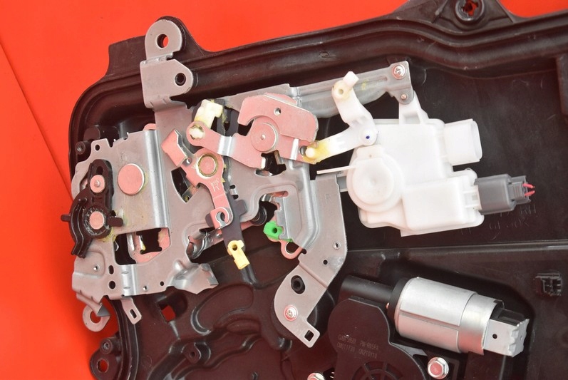 window regulator right rear part C2357297X MAZDA 5 2 II CW 10-16