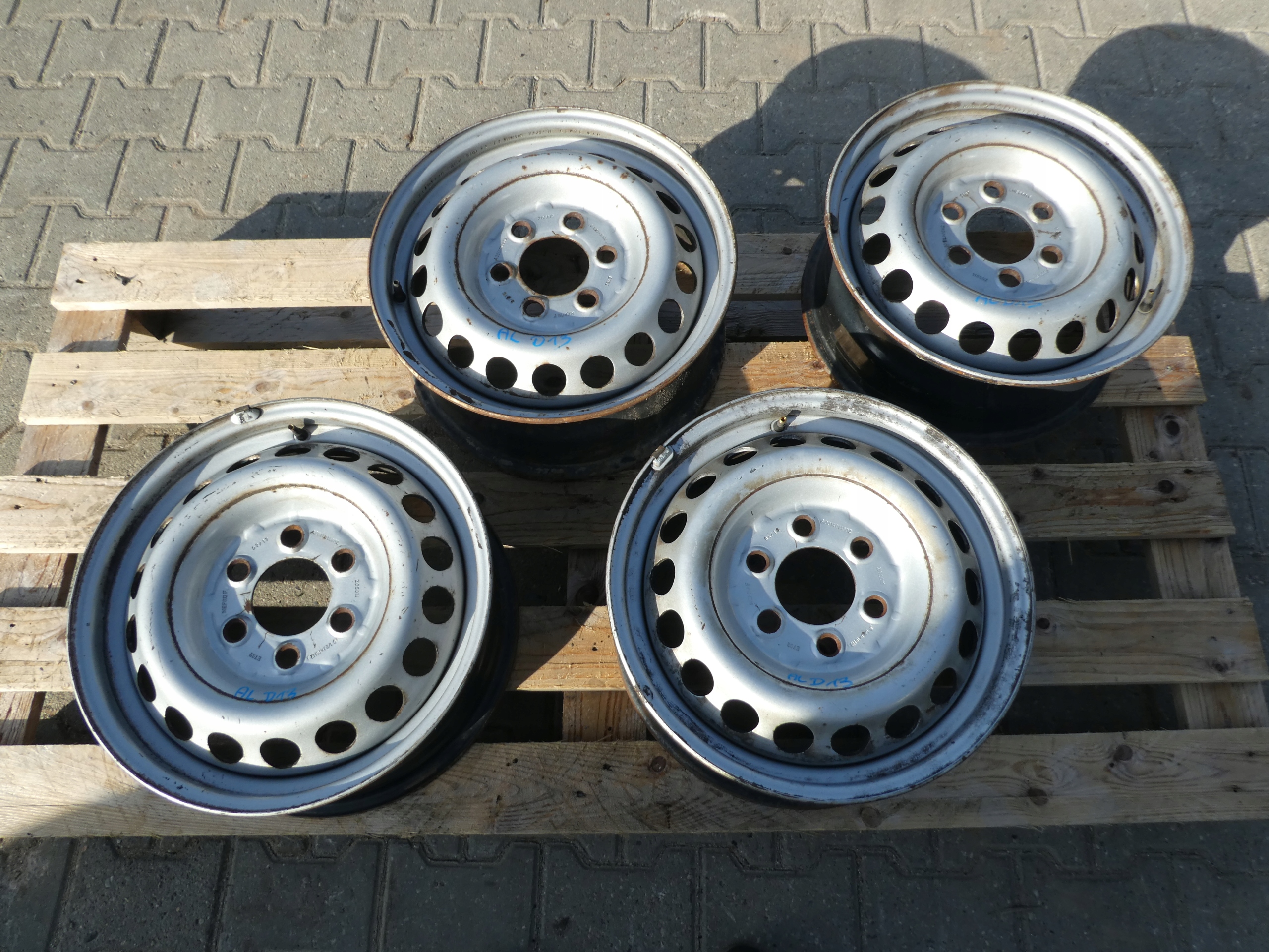 4X discs metal disc MERCEDES SPRINTER CRAFTER A0014014802