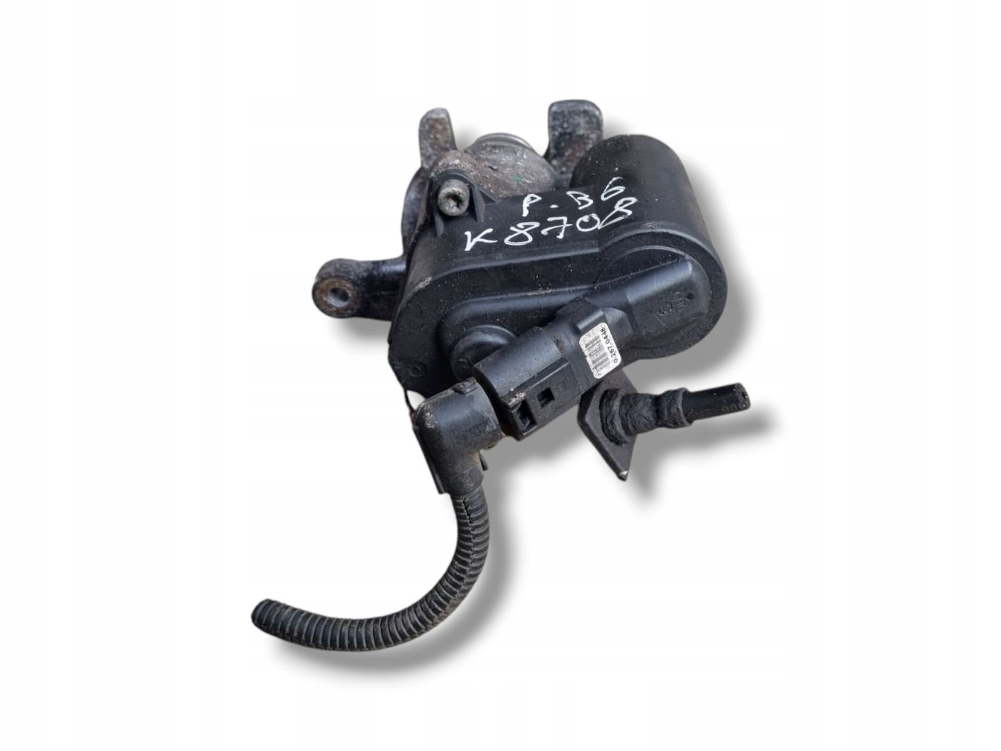 caliper brake rear part left side Volkswagen Passat B6 2008 3C0615403B
