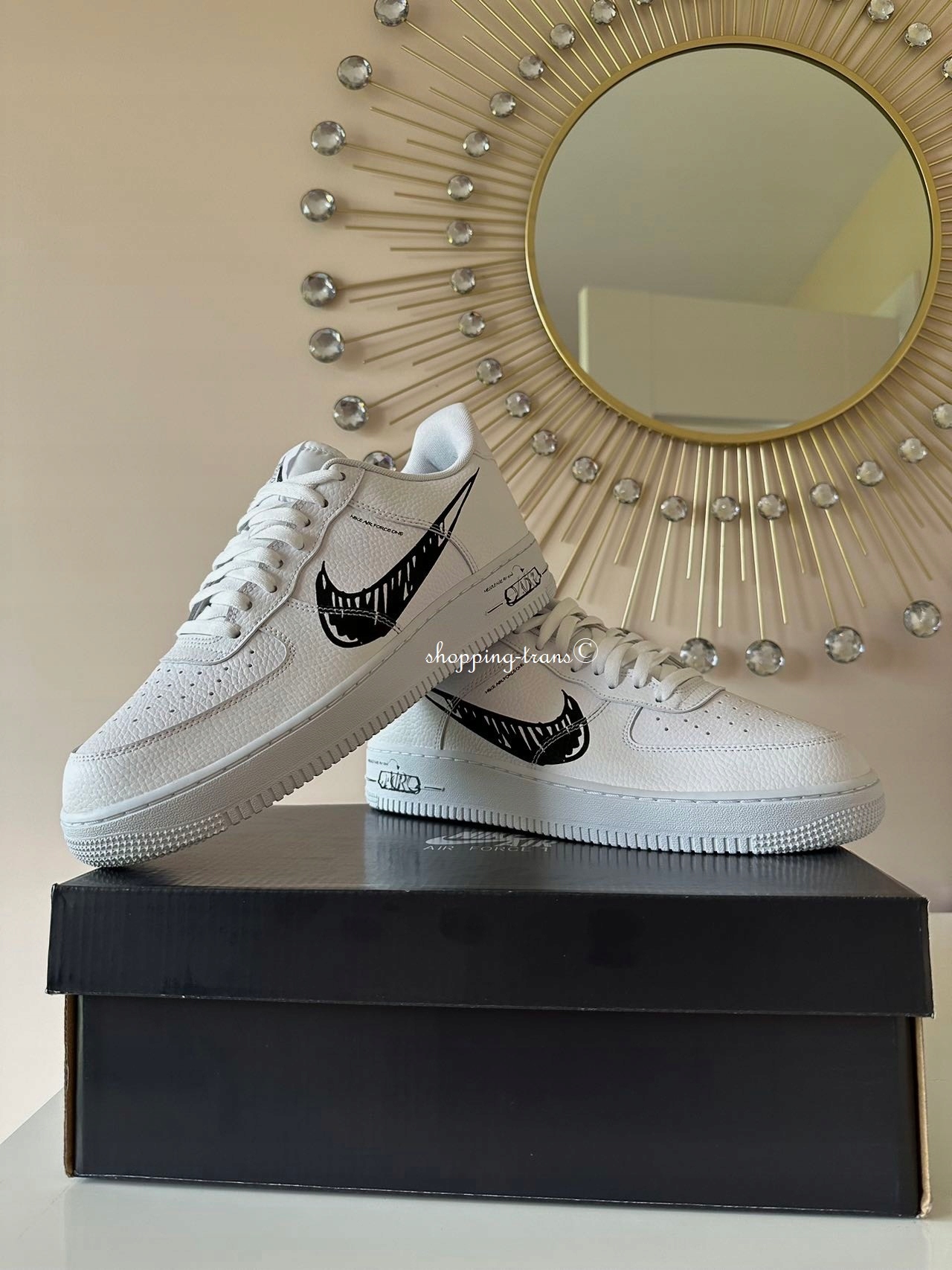 NIKE AIR FORCE 1 LV8 CW7581-101 MĘSKIE 45 Rozmiar 45