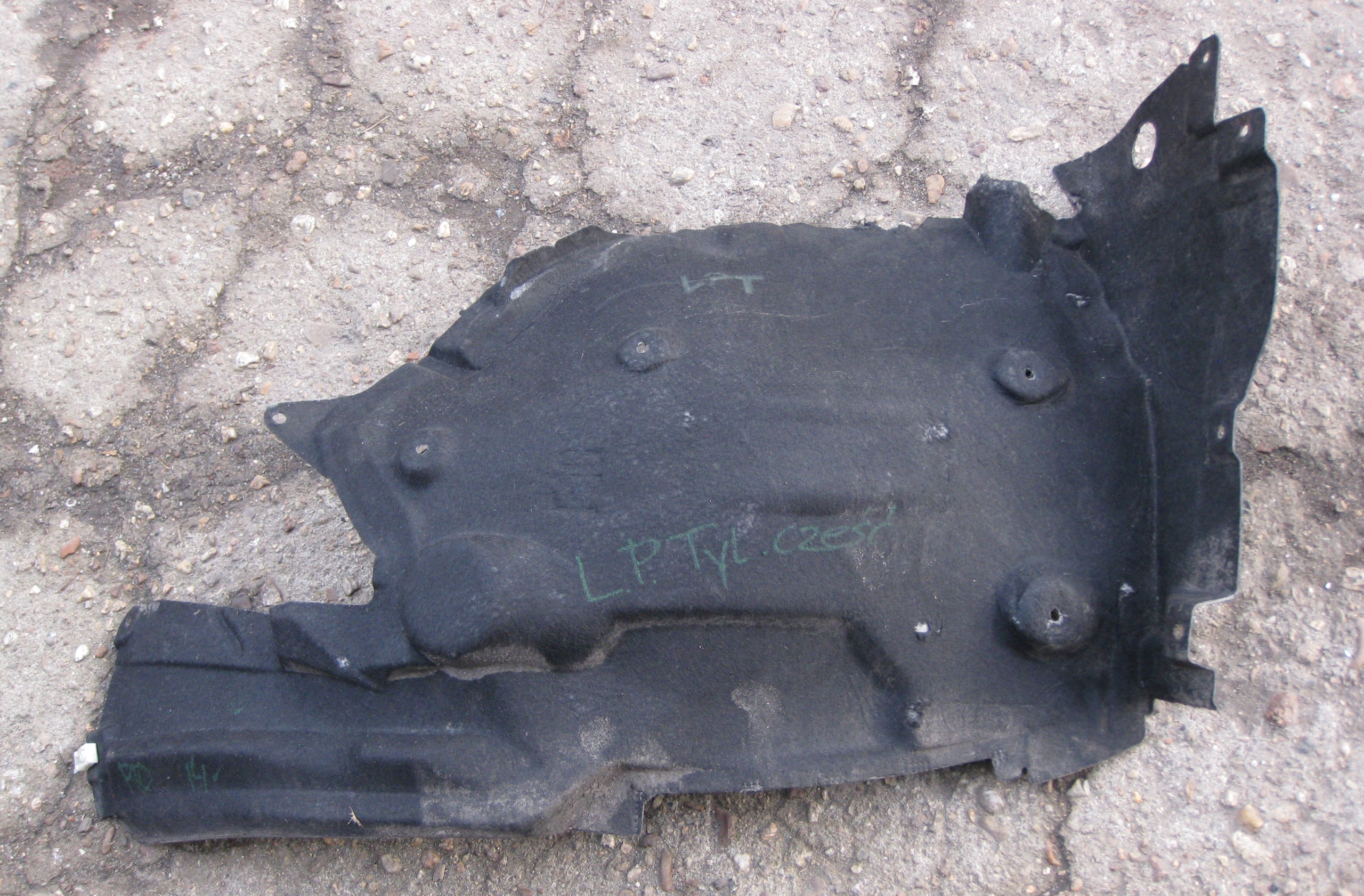 BMW F10 LIFT 2.0 D XD 14R mudguard left front