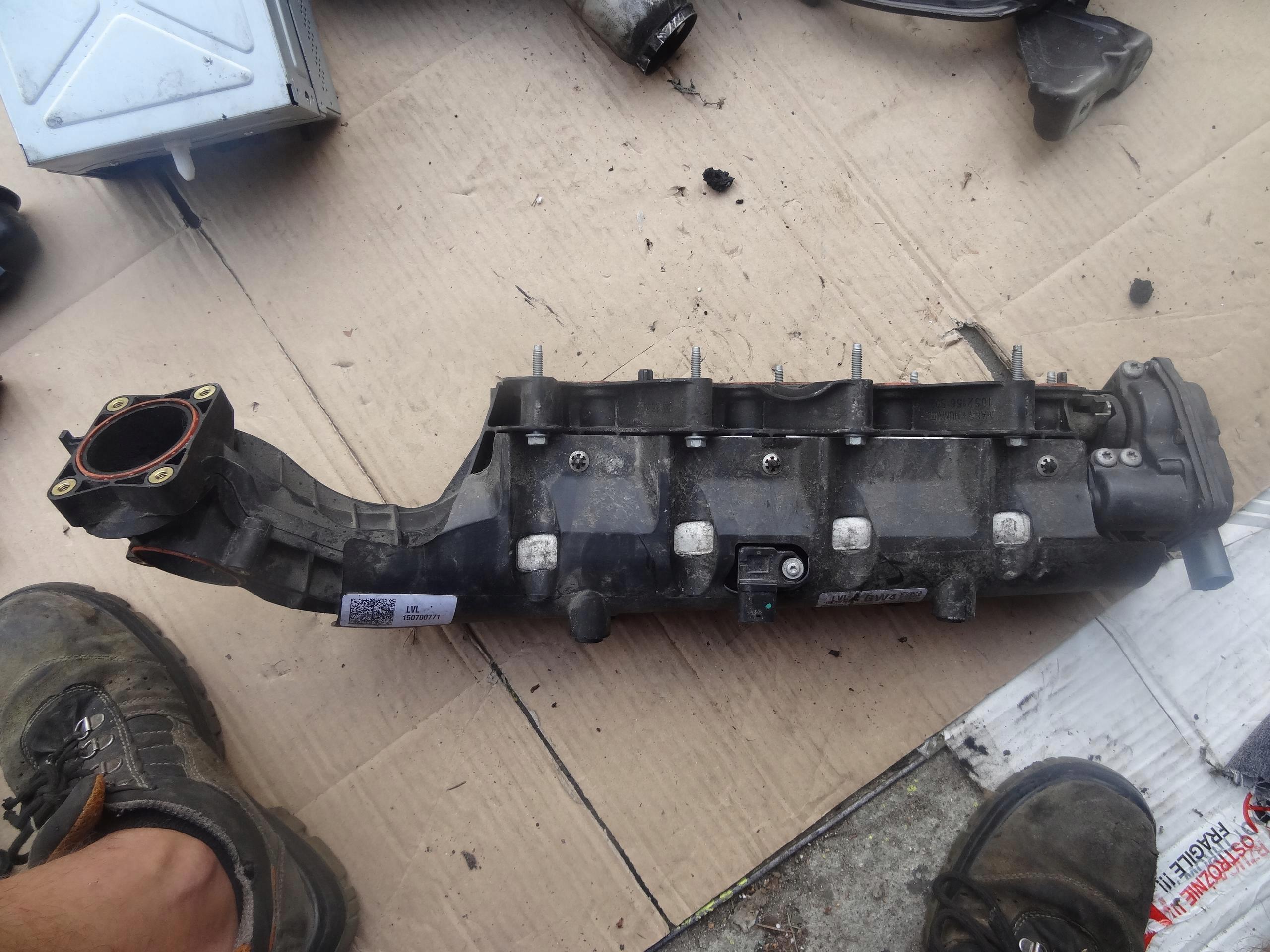 коллектор Впускный opel MOKKA a 1.6 55569989 1052156S02 55593802 55569991