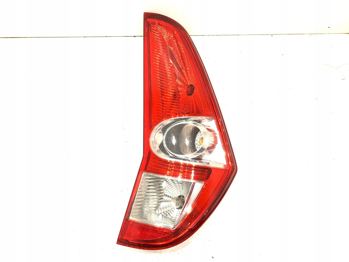 фонарь правый suzuki SPLASH хэтчбек свет задний