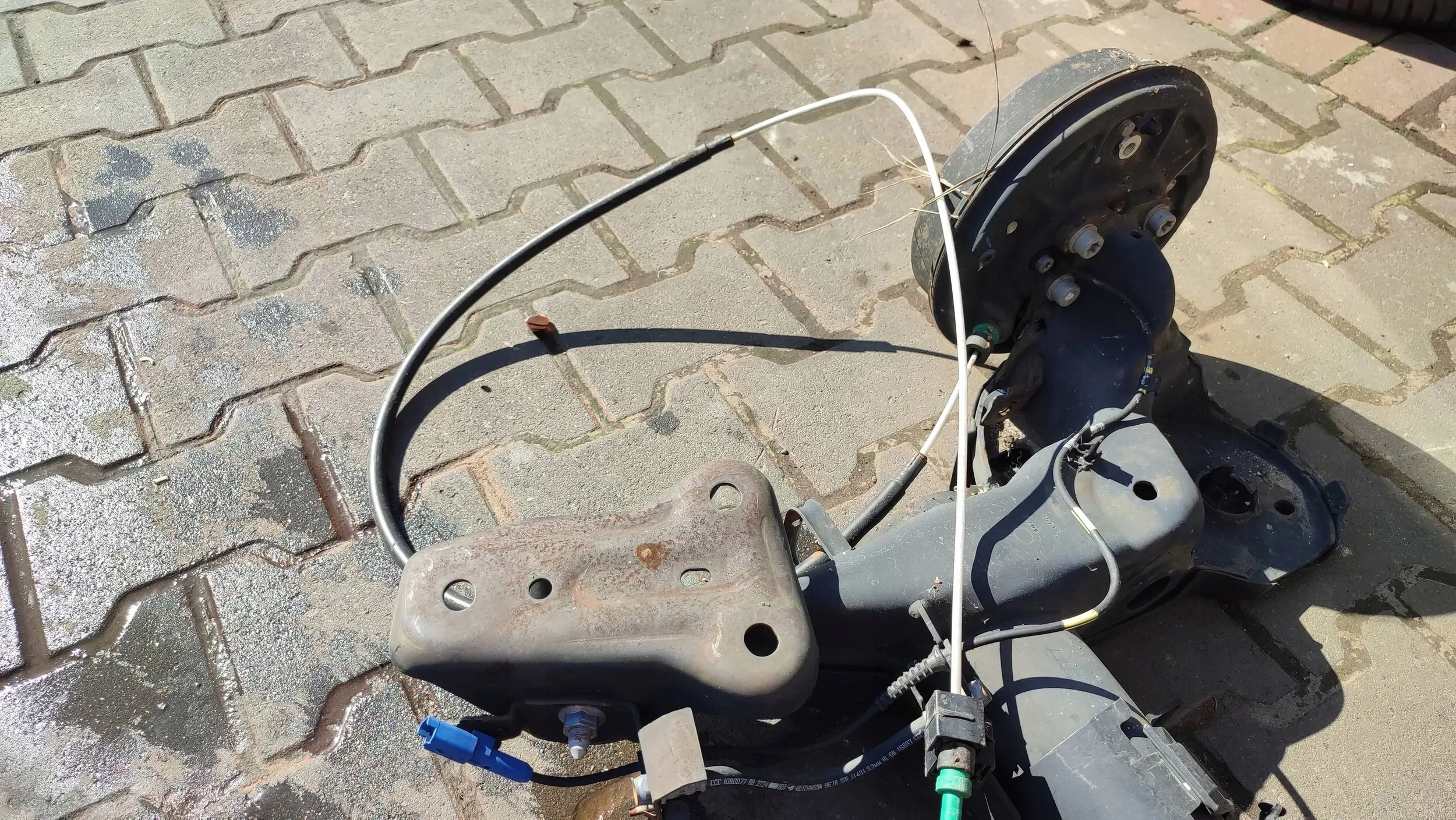 Citroen C4 Cactus 2019 sider rear part axis