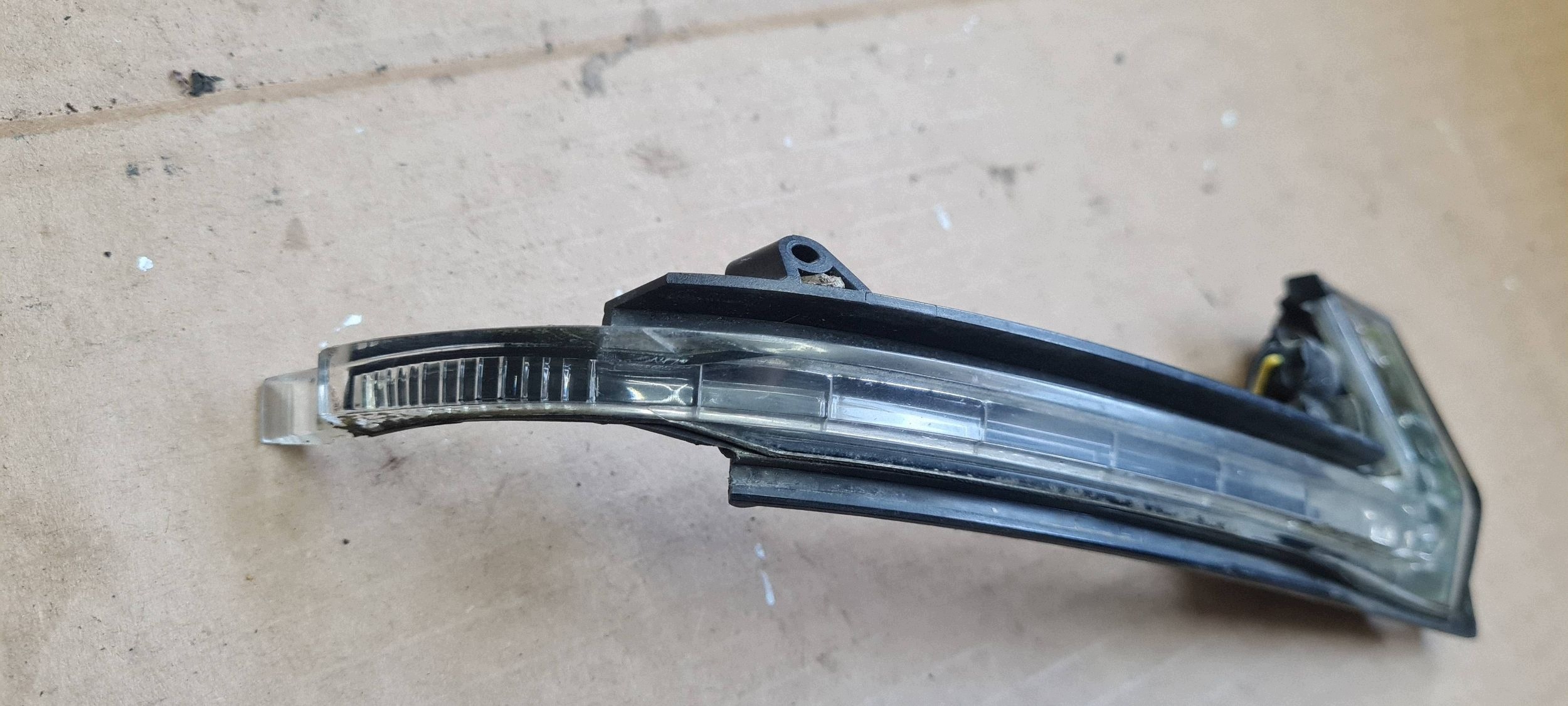 A4 B8 S4 A5 8T indicator blinker indicator mirrors right 8K0949102C