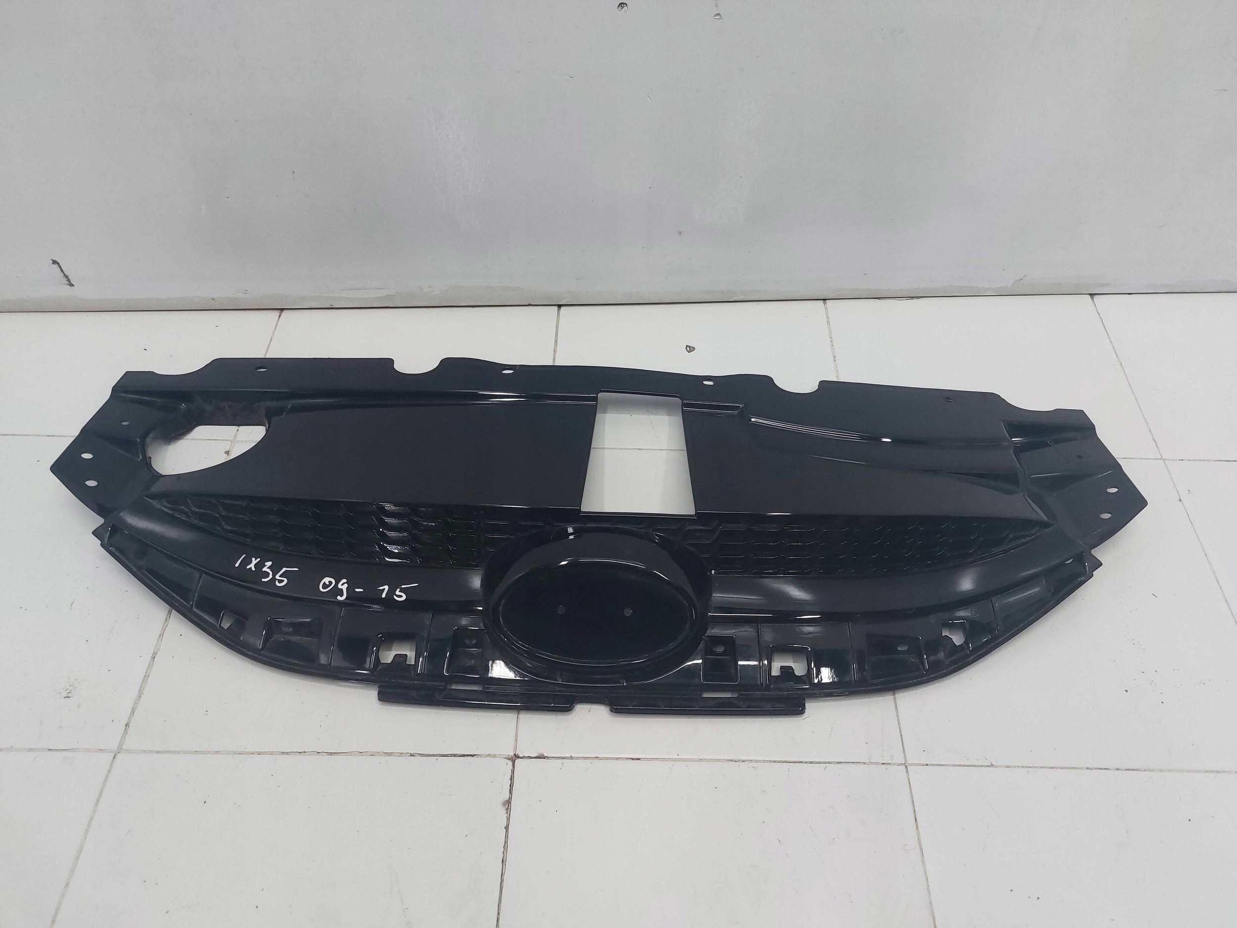 HYUNDAI IX35 IX 35 13r front PREKLADgrill front 86351-2Y000
