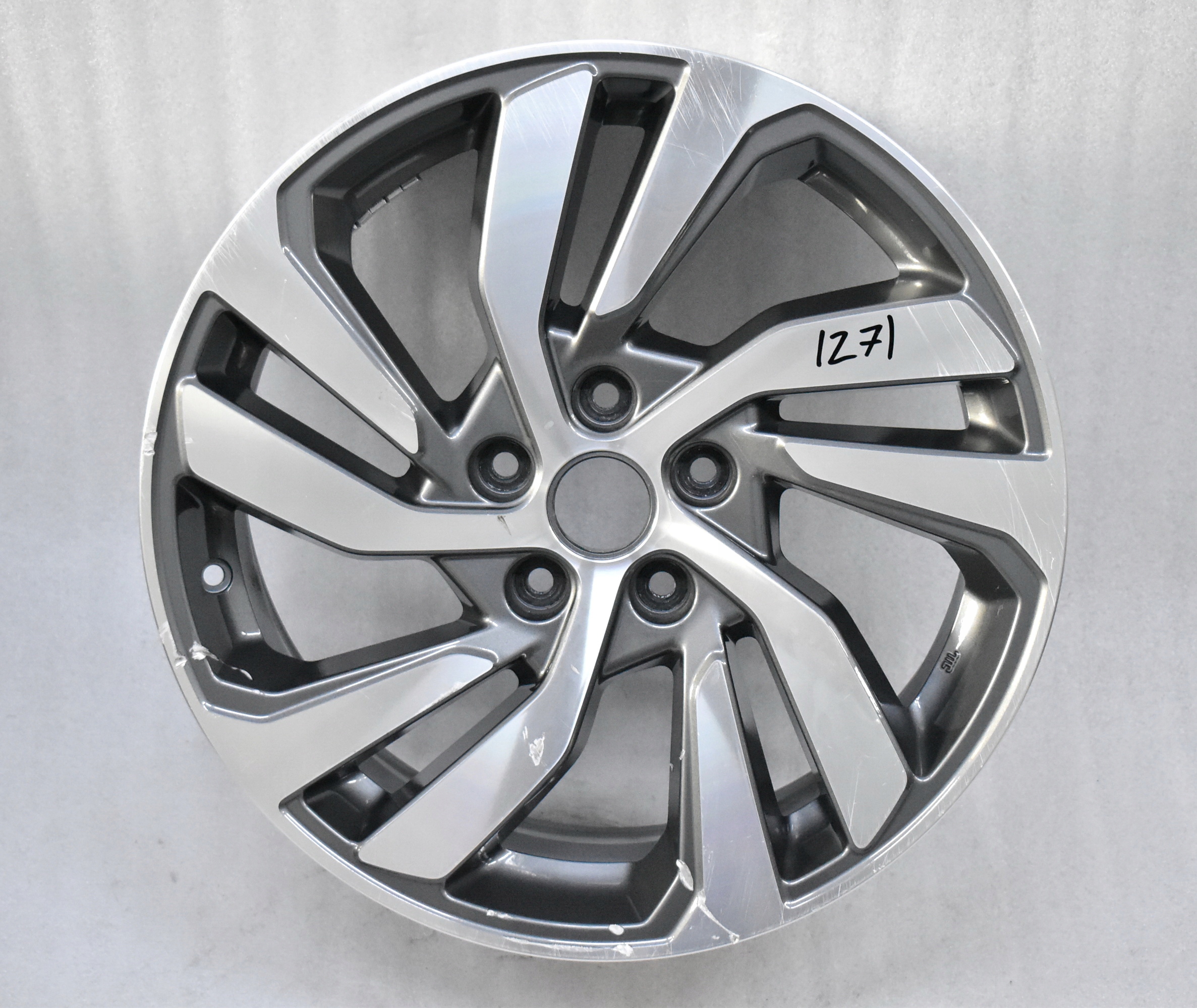 SUBARU LEVORG LEGACY 7,5x18 Et55 5x114,3