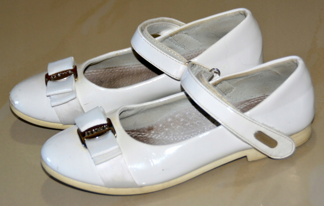 Buty komunijne, rozm. 36