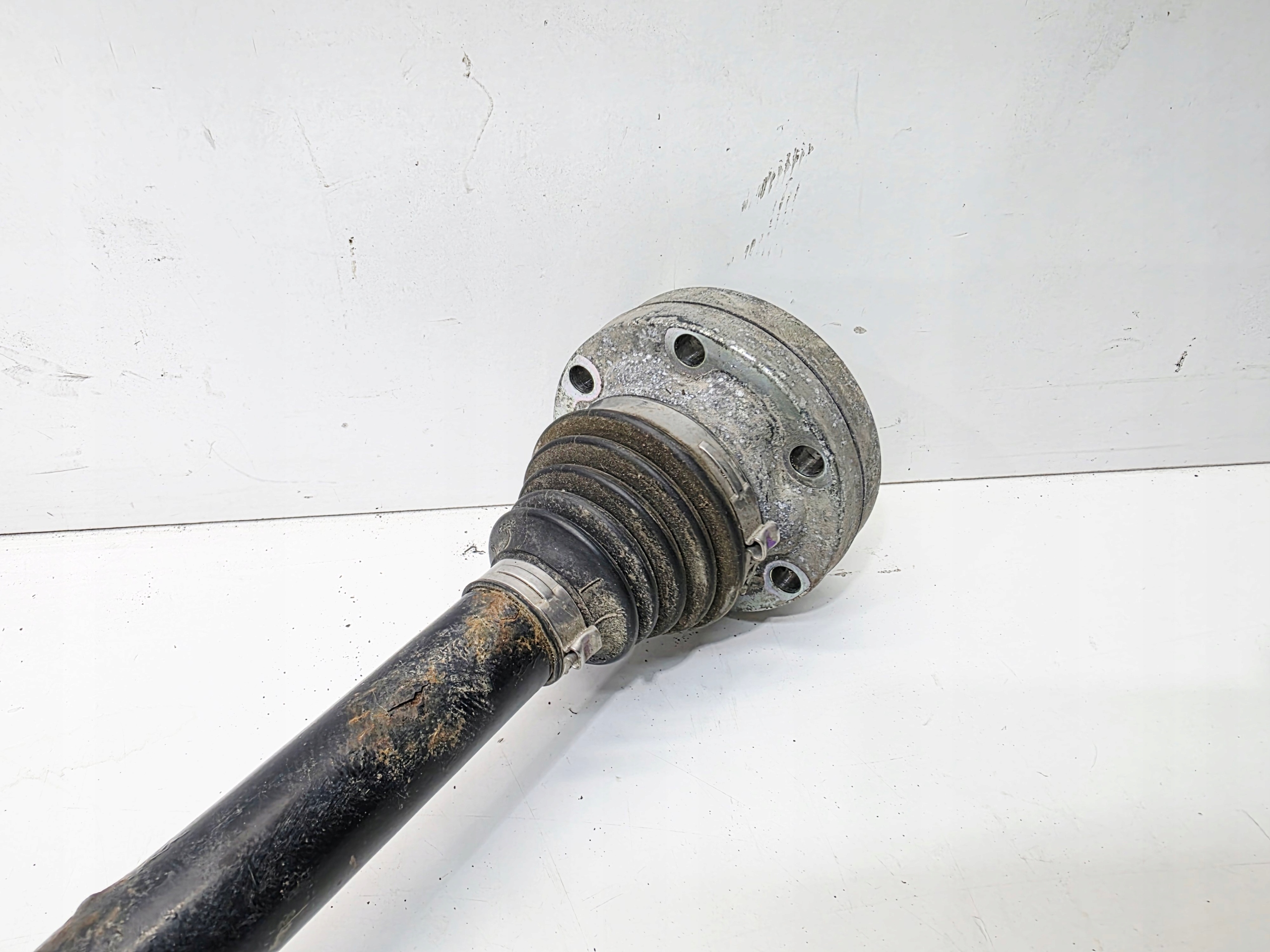 Antriebswelle links oder rechts heck AUDI Q5 FY 80A501203E