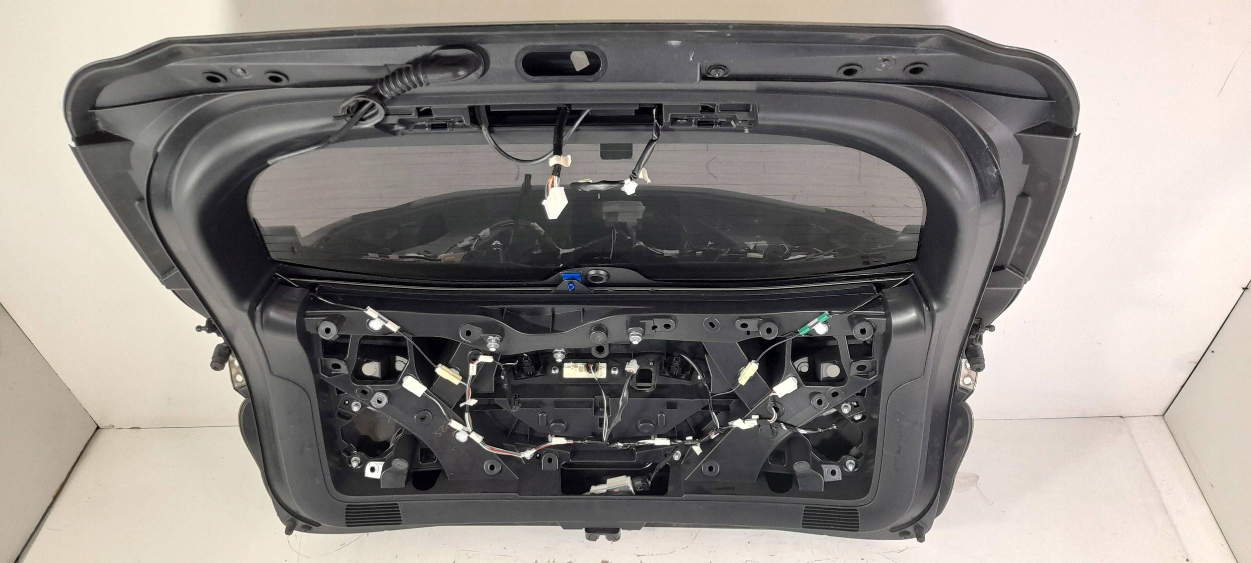 Toyota Corolla E21 Kombi trunk door boot 6X1 (H222)