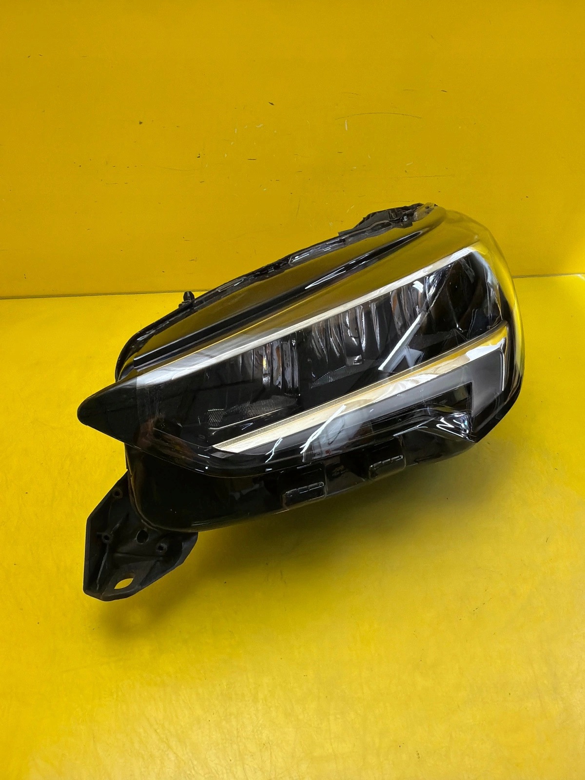 light left front Opel Corsa F 2019- Full Led 39162653