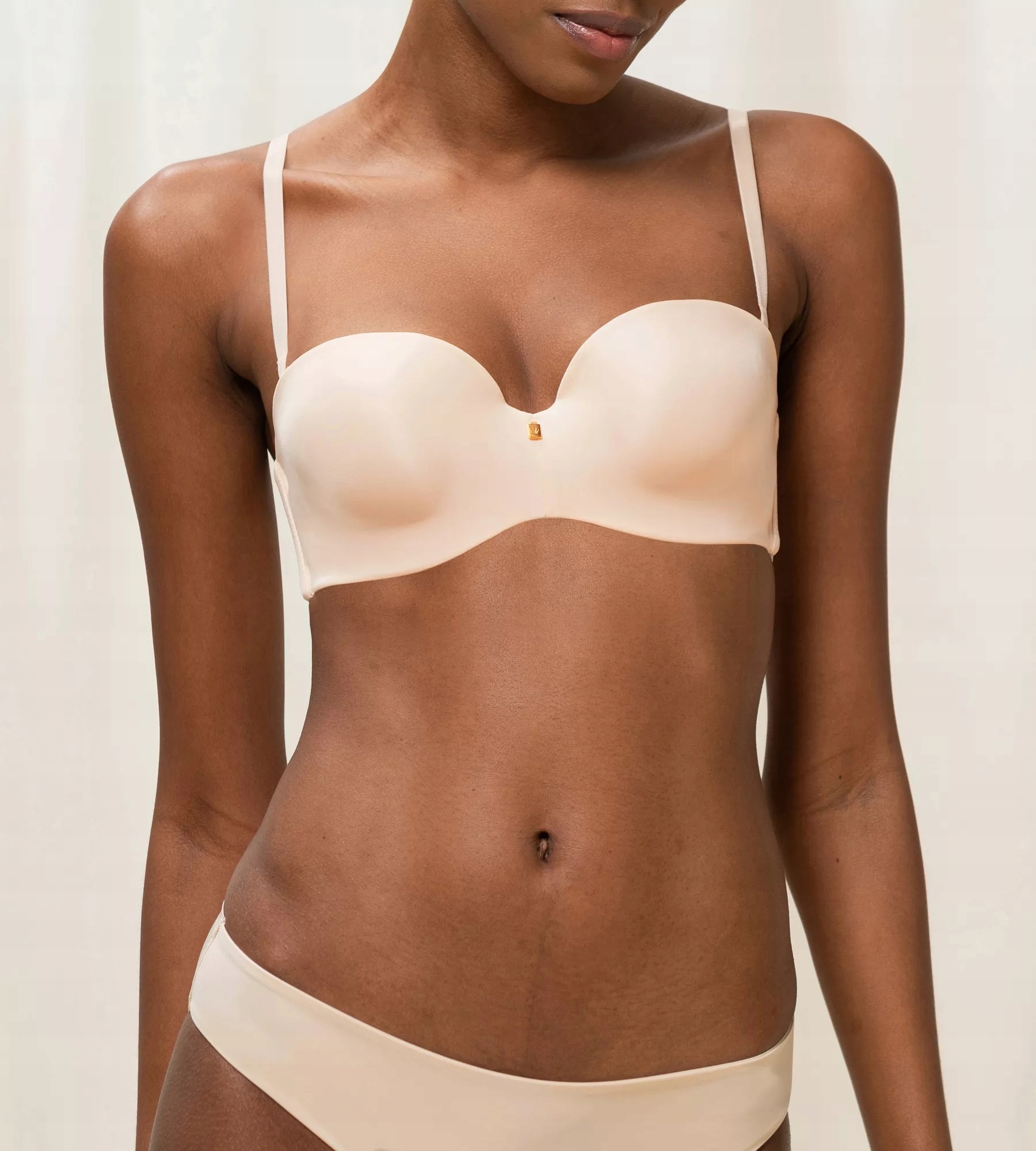 Triumph podprsenka bardotka, balkonetka béžová, velikost 80D