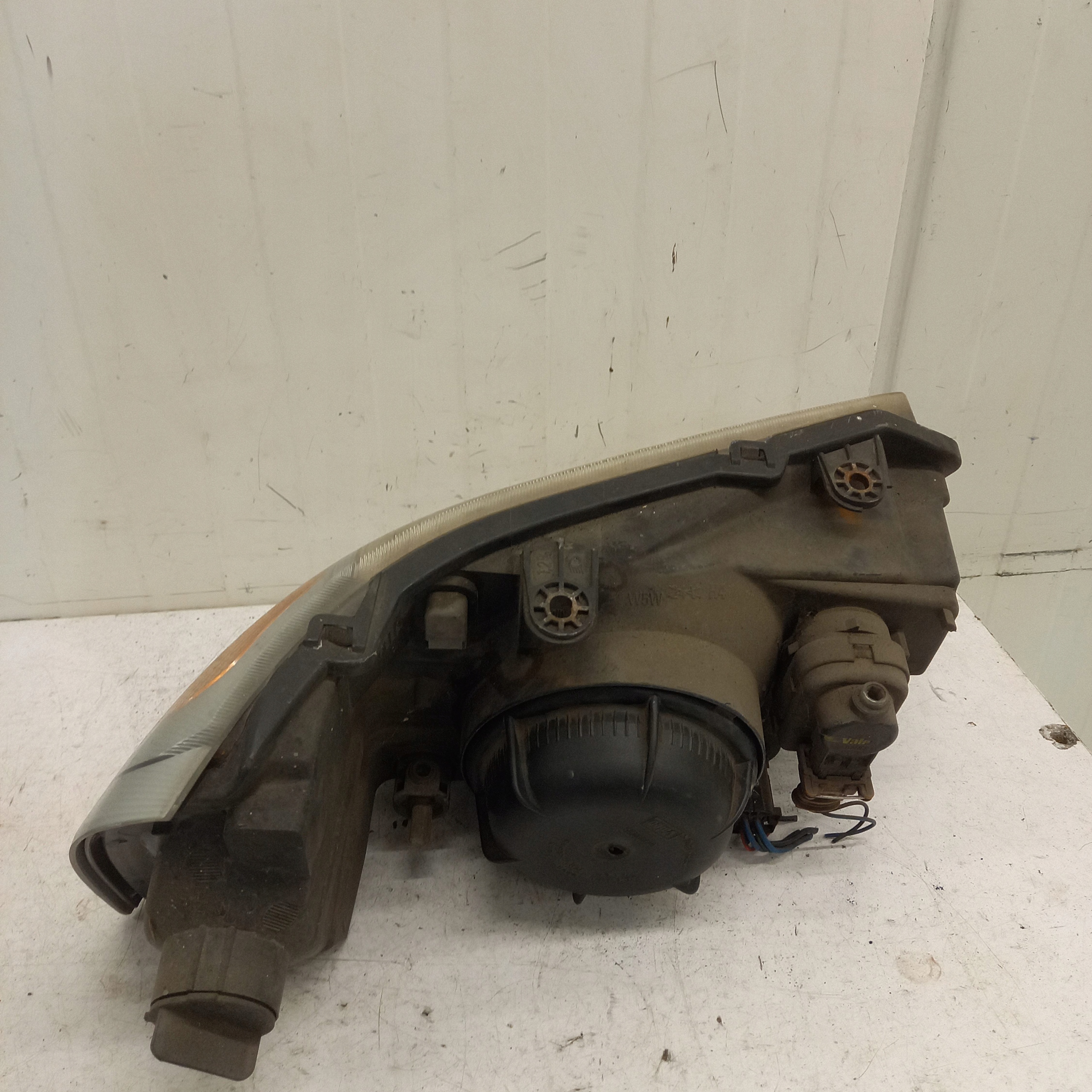 light left front LAND ROVER FREELANDER