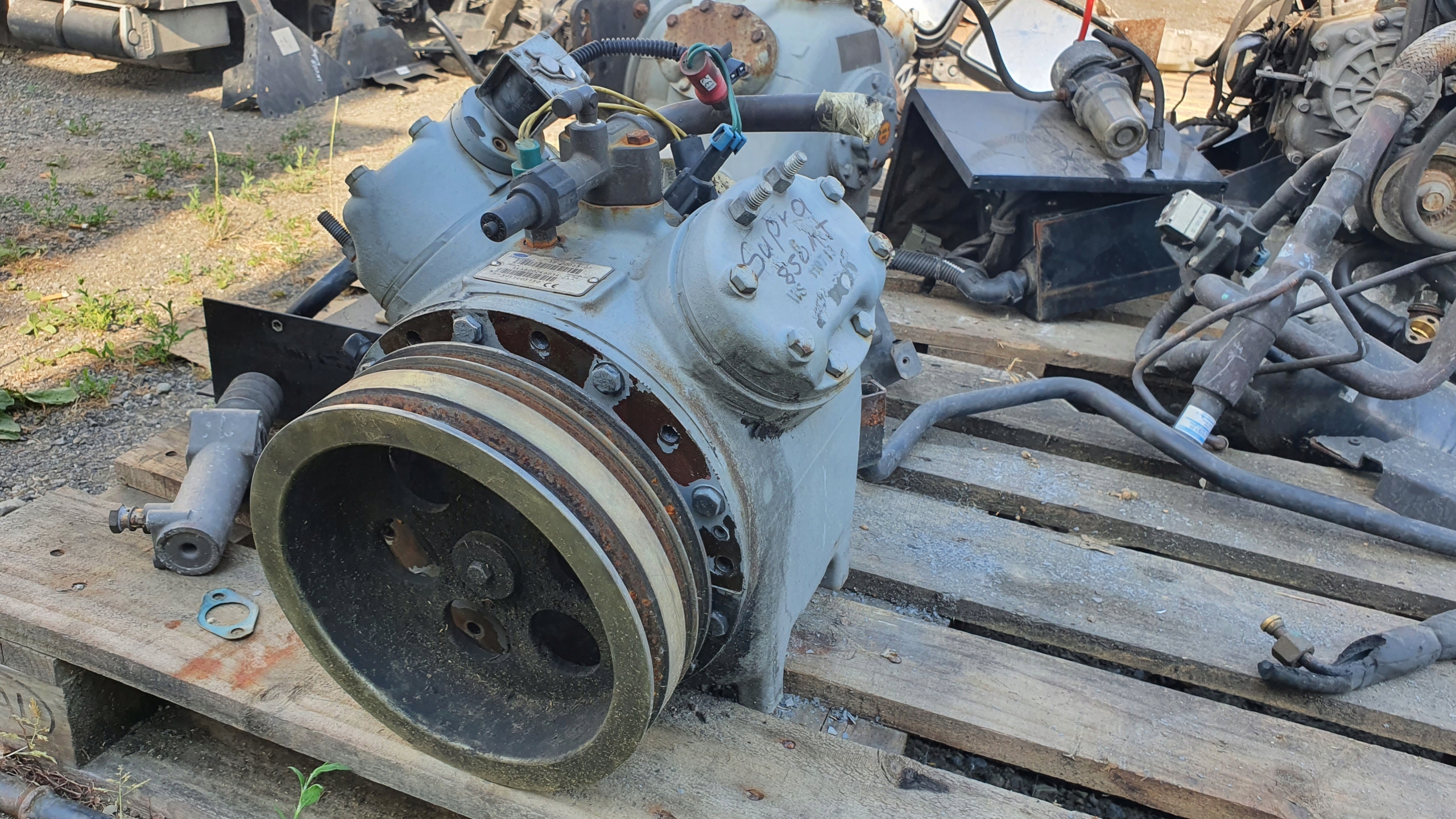 Sprężarka Carrier Supra 850 MT za 2583 zł z LIMANOWA Allegro.pl