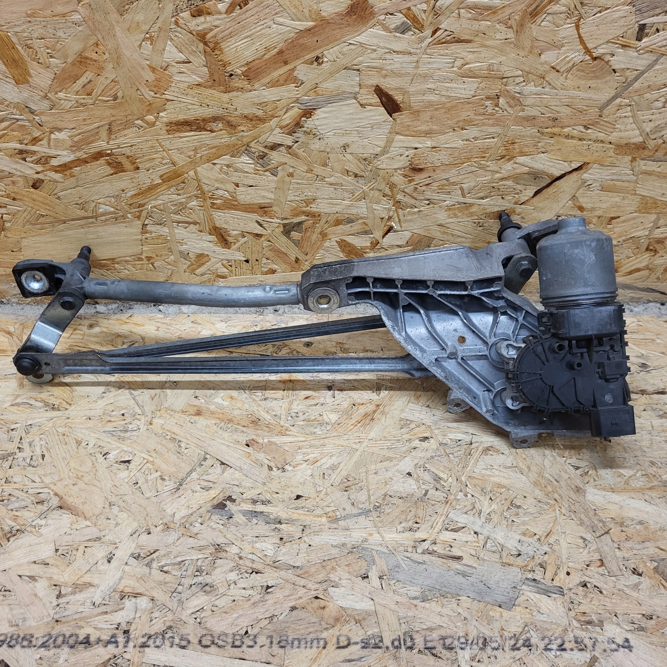 FORD FIESTA MK7 09-17R Wischergestänge
