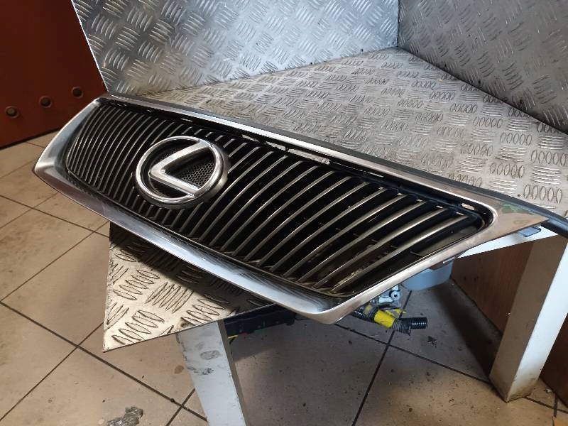 решетка радиатора lexus IS II
