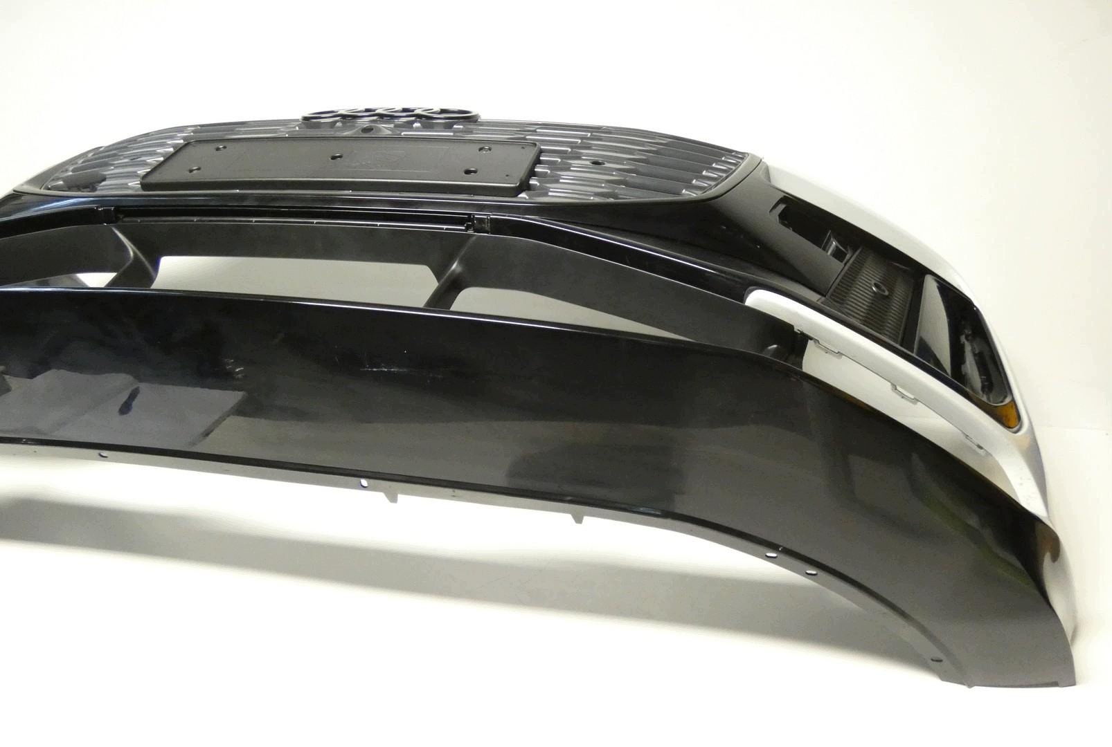 AUDI Q6 E-TRON S-LINE below 6 PDC 85H807437B 24- front bumper