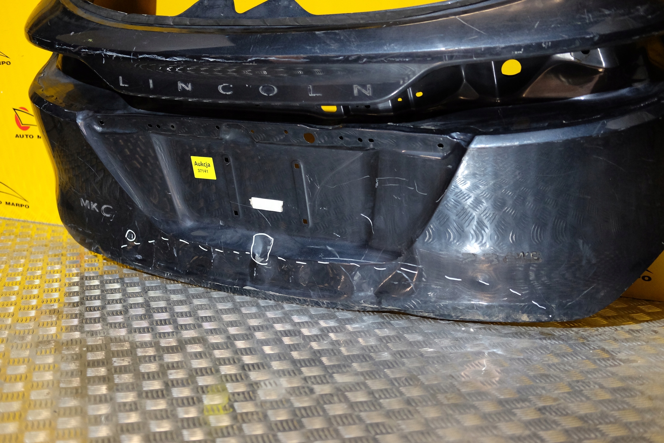 LINCOLN MKC 2015- KLAPA TYŁ TYLNA BAGAŻNIKA USA Jakość części (zgodnie z GVO) O - oryginał z logo producenta pojazdu (OE)