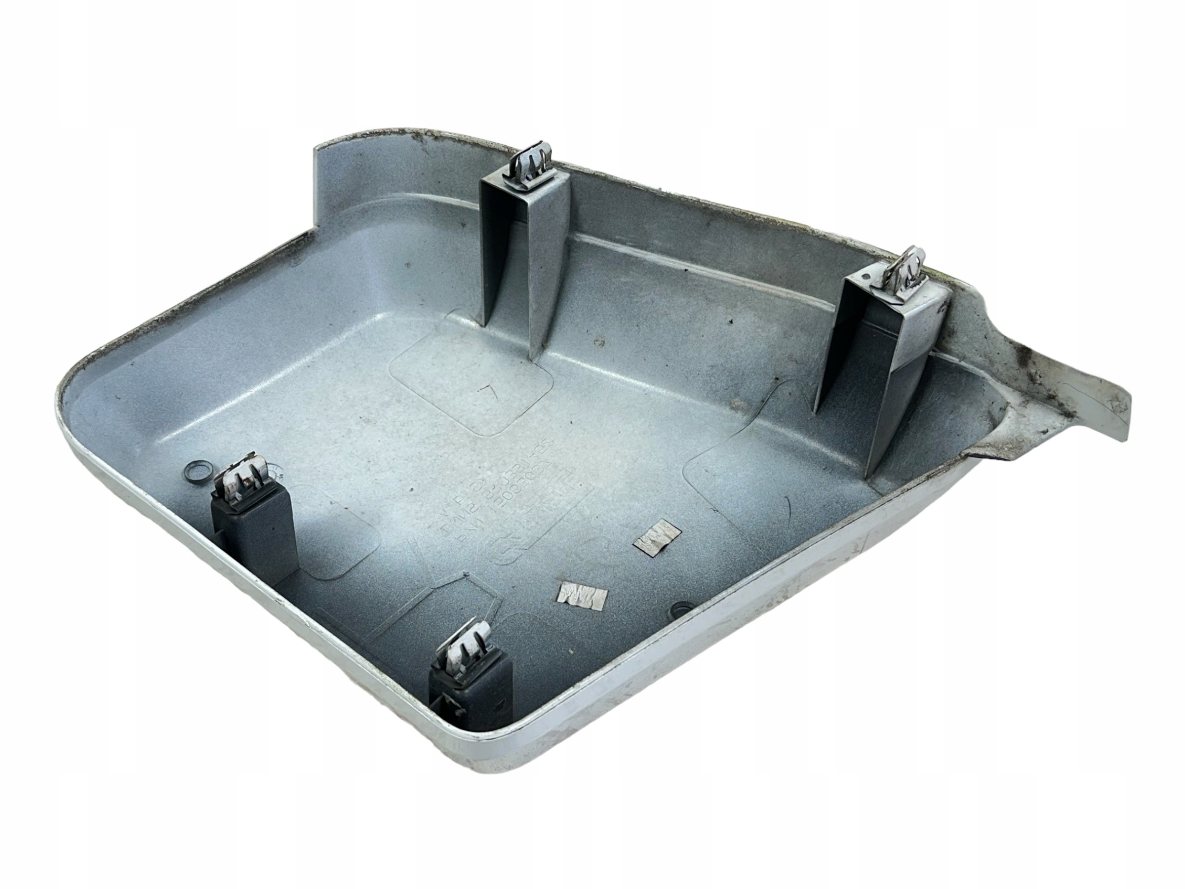 HUMMER H2 03-09R OBUDOWA PODSZYBIA LEWA ZAŚLEPKA GARNUCH ORYGINAŁ OEM Typ samochodu 4x4/SUV