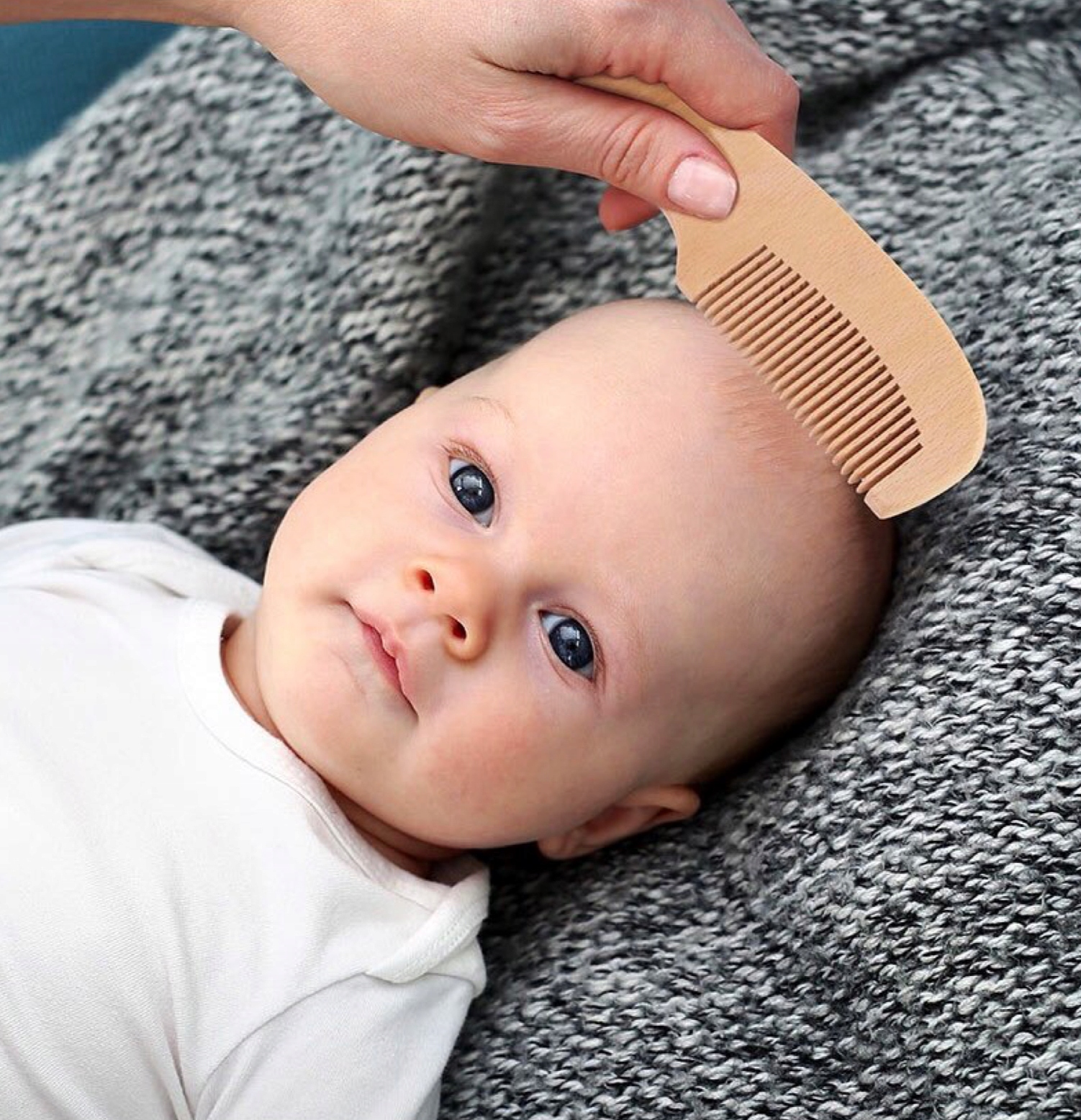 CHRZEST ŚWIĘTY prezent dla dziecka wyprawka + BOX Wysokość produktu 19.5 cm