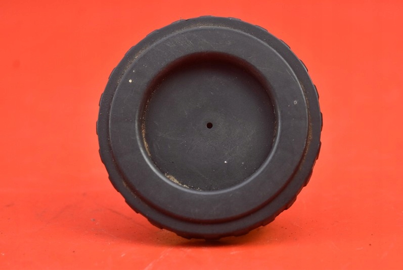 KOREK WLEWU PALIWA VW GOLF 2 II 83-92