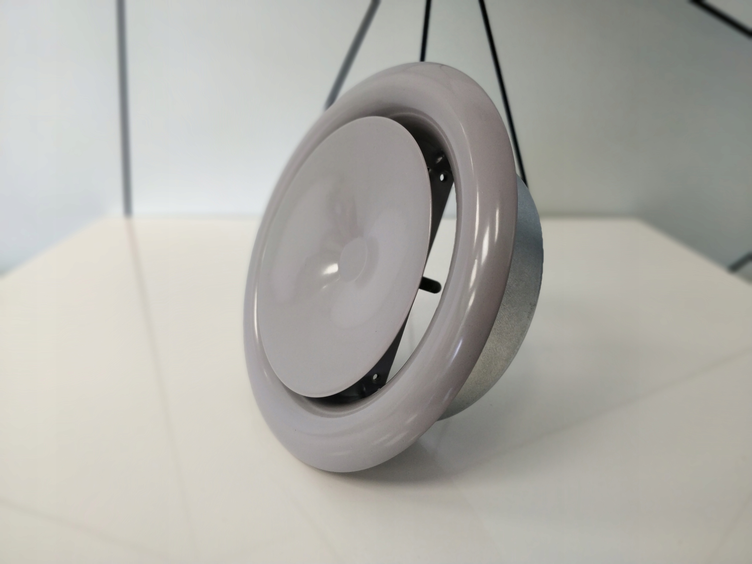 ANEMOSTAT 125 mm NAWIEWNY METALOWY +RAMKA RAL 7004