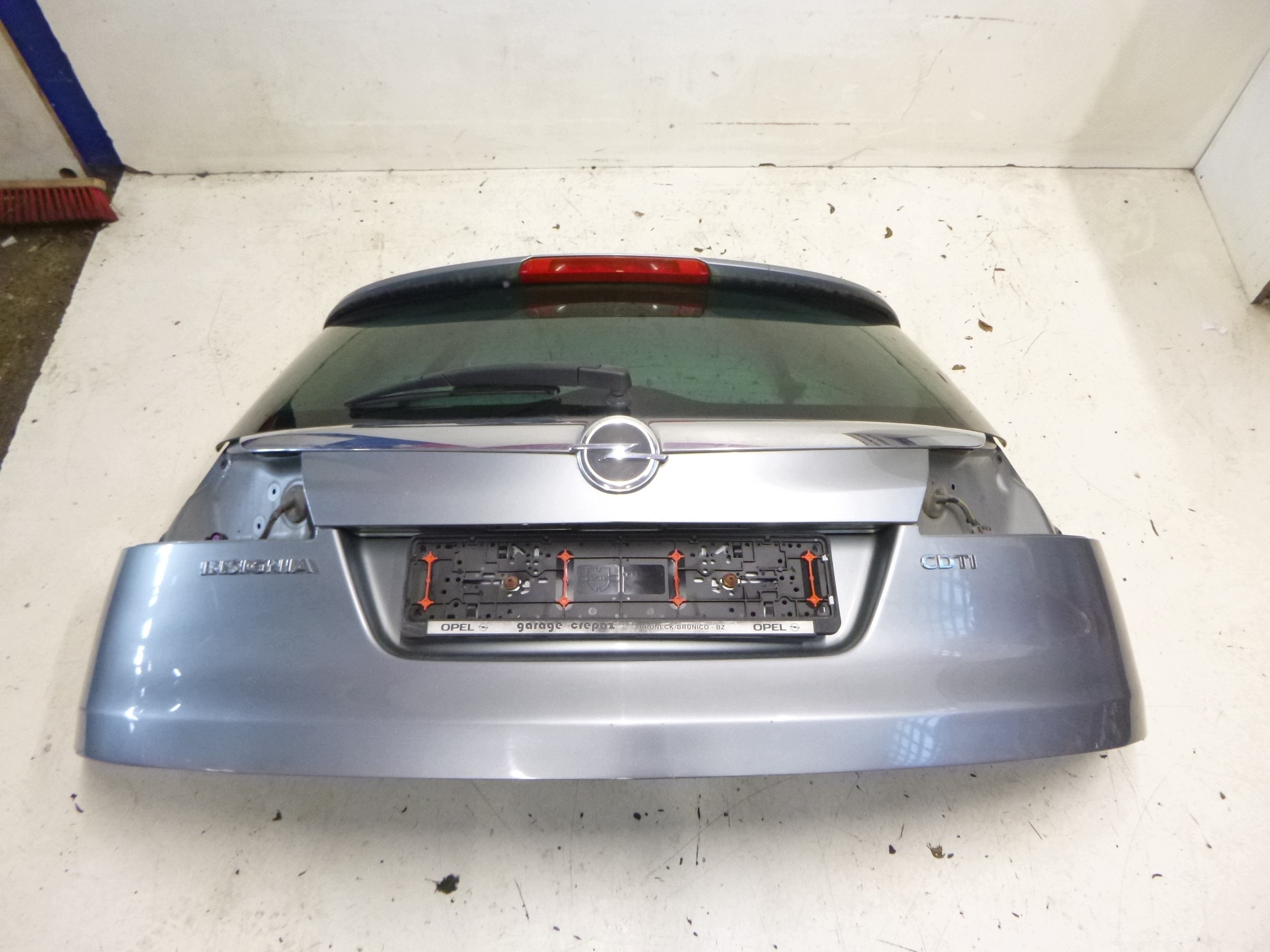boot doors boot Opel Insignia A Kombi code Z179 Srebrna 2008 – 2013