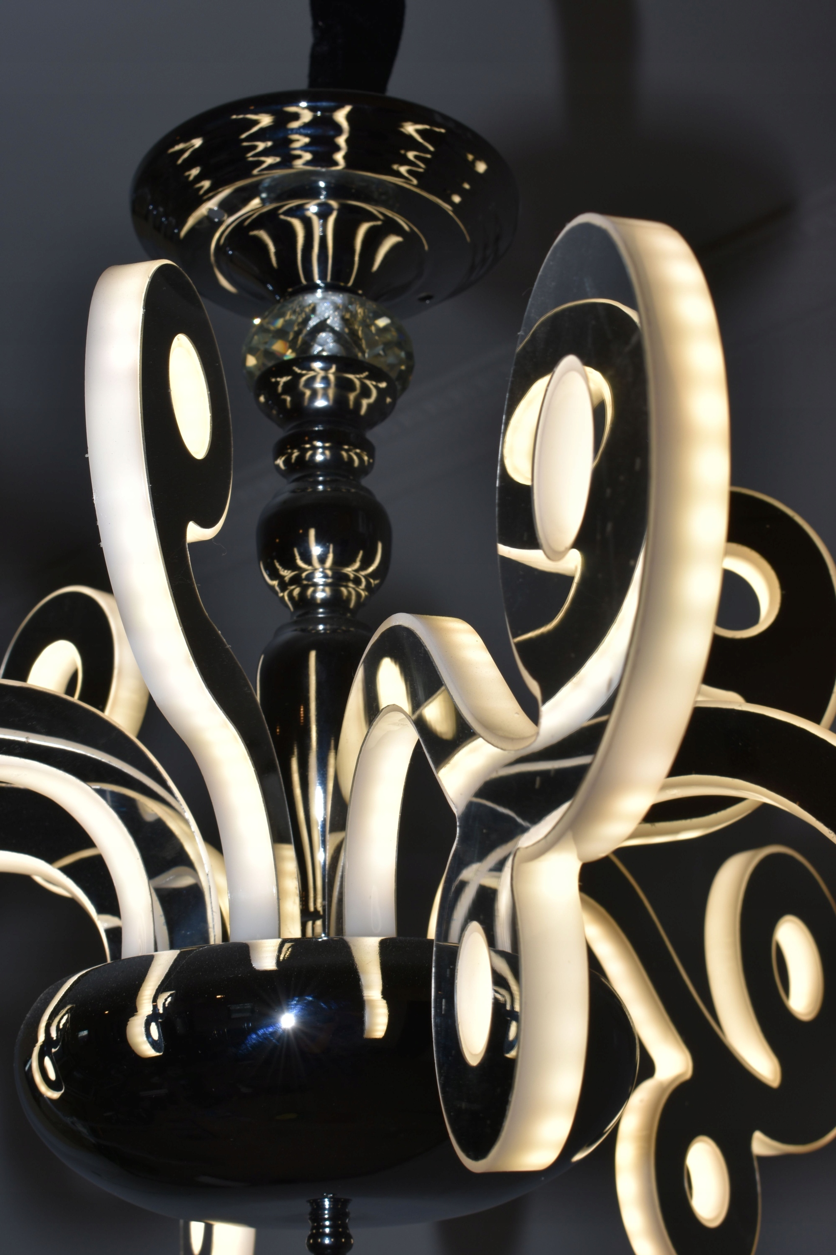 DUŻA LAMPA WISZĄCA PLAFON CHROM ŻYRANDOL LED MOCNA NISKA CENA Kod producenta 78571/6+3