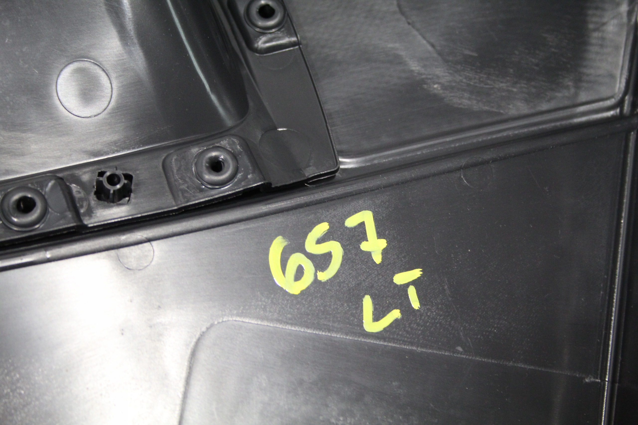 side upholstery door left rear part SKODA SCALA 657