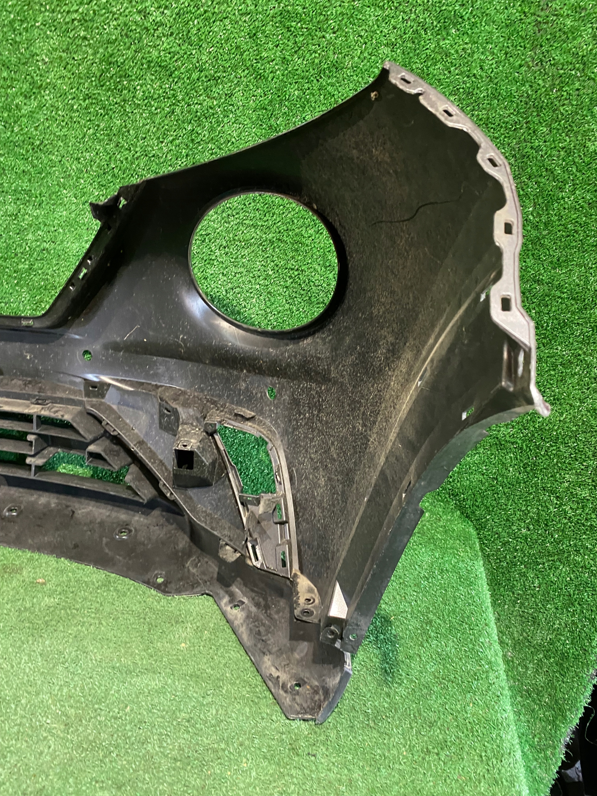 front bumper front NISSAN JUKE II F16 19