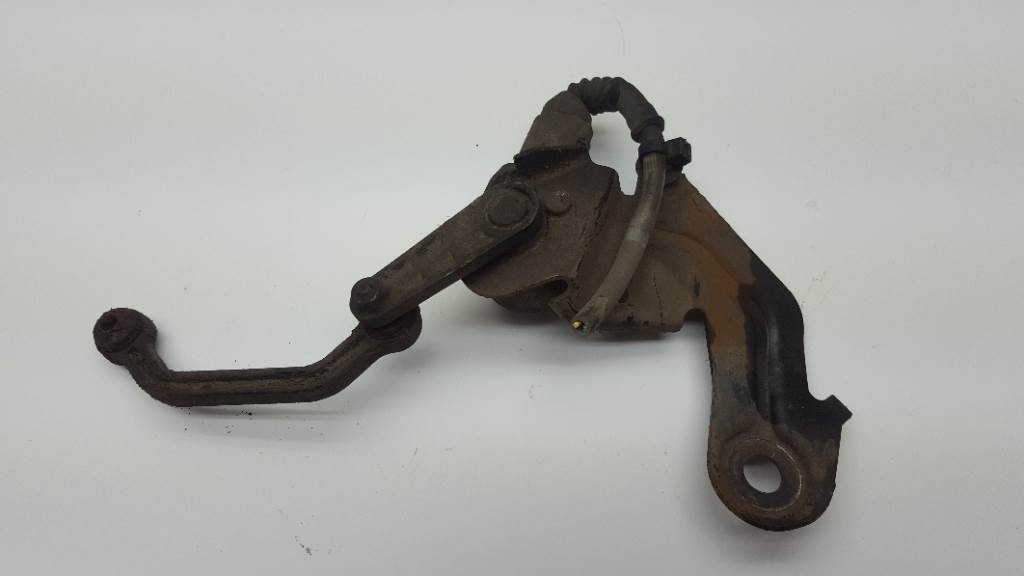 CZUJNIK ZAWIESZENIA TYL LEWY AUDI A6 C6 ALLROAD Part manufacturer Other