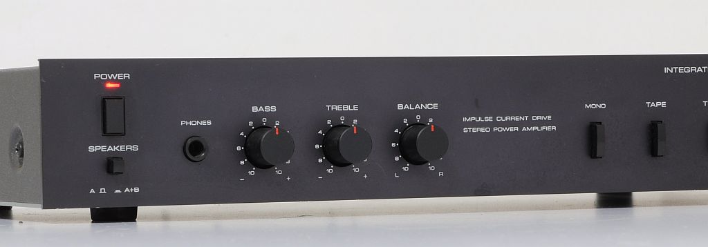 ROTEL RA-820 AUDIOFILSKI WZMACNIACZ STEREO ! Marka Rotel