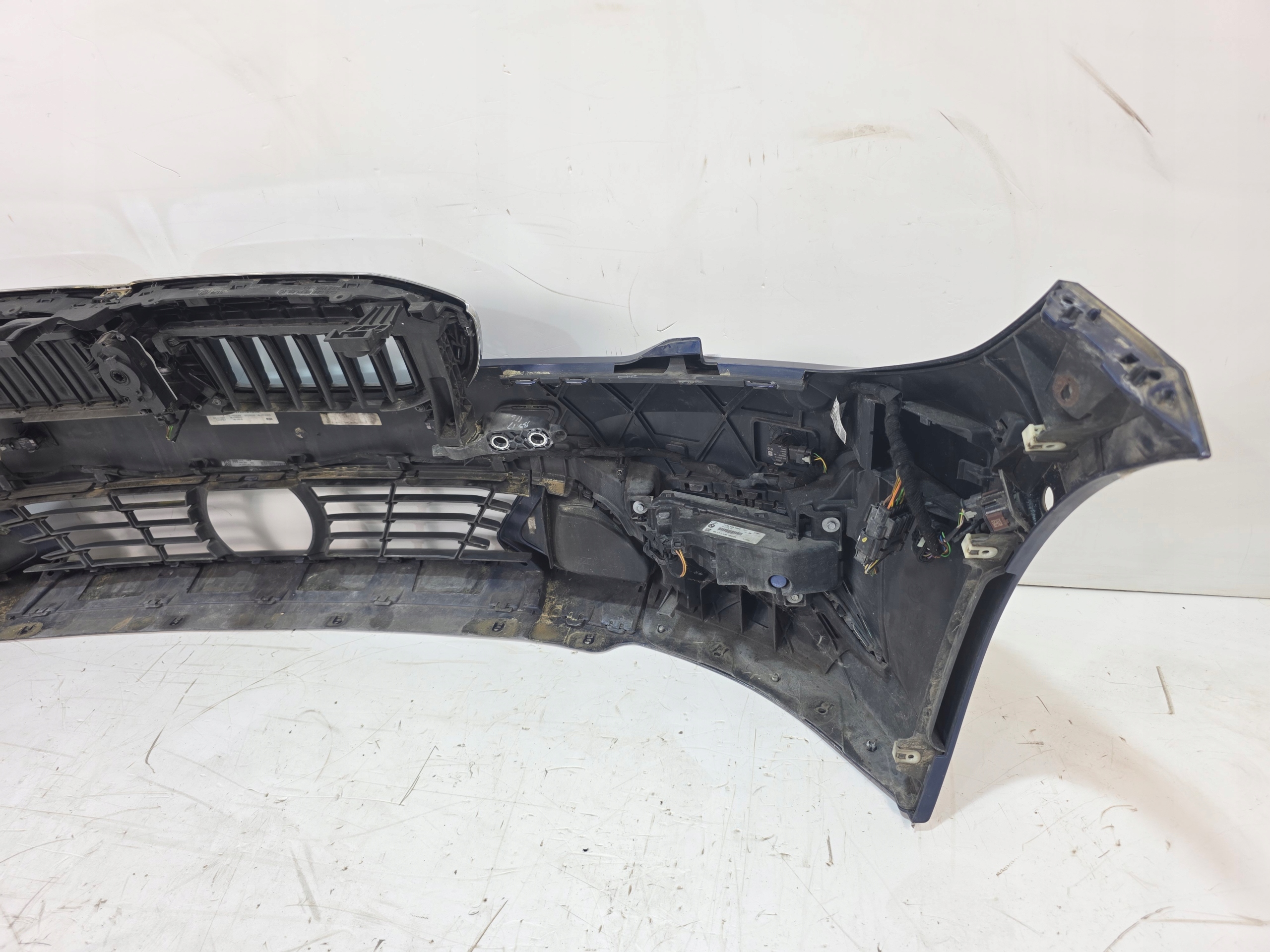 front bumper BMW G21 LCI KAMERA 6XPDC C10 MIDETERRANEAN BLUE METALLIC