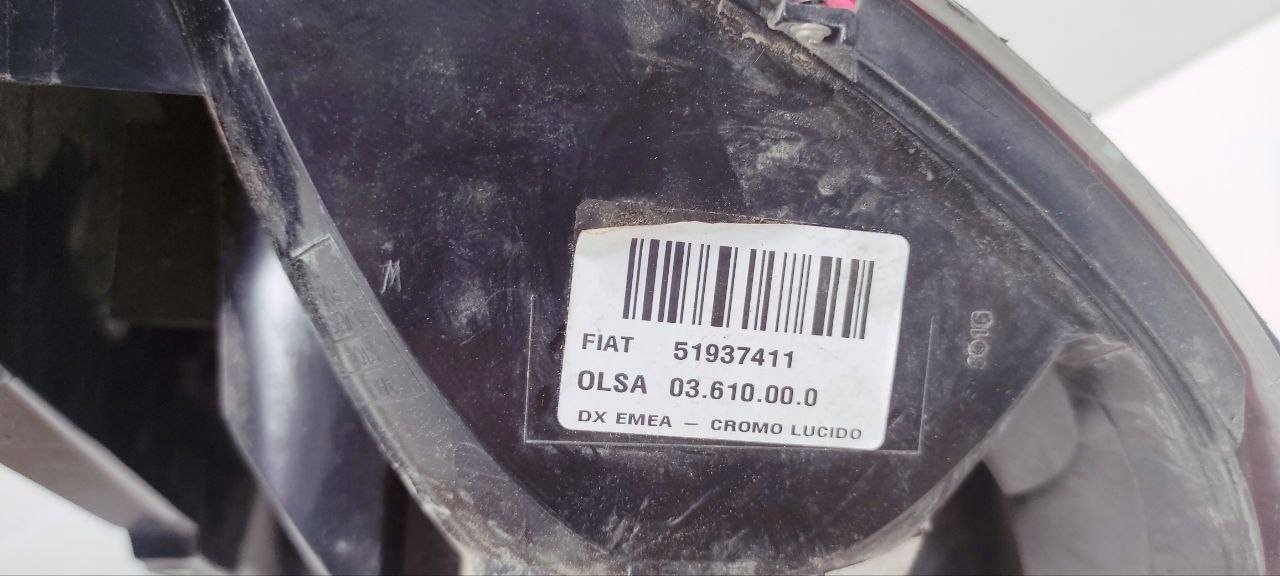light rear right side Fiat 500L 2017 51937411