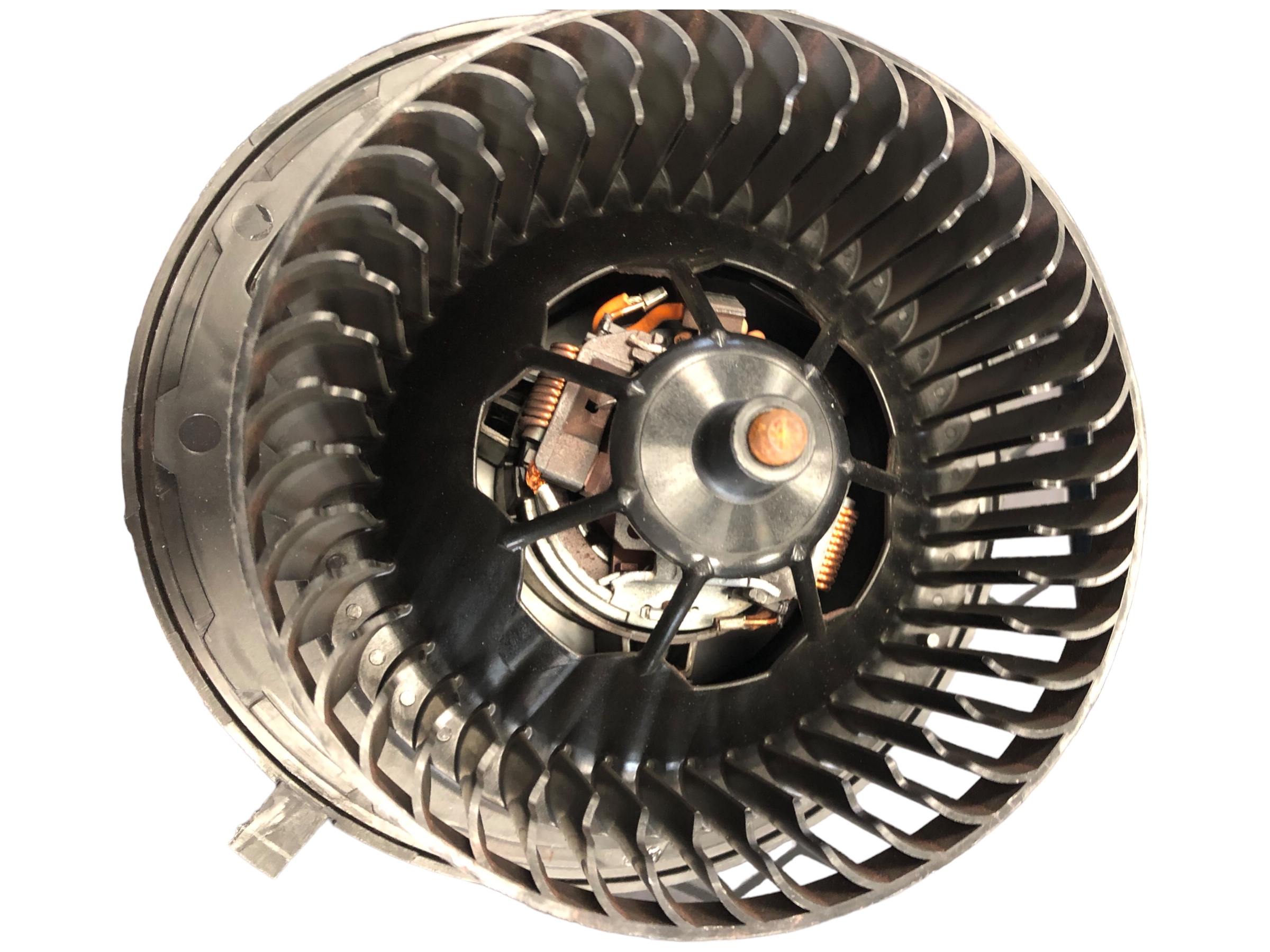 AUDI Q2 DMUCHAWA NAWIEWU 0T78709CA Typ samochodu 4x4/SUV