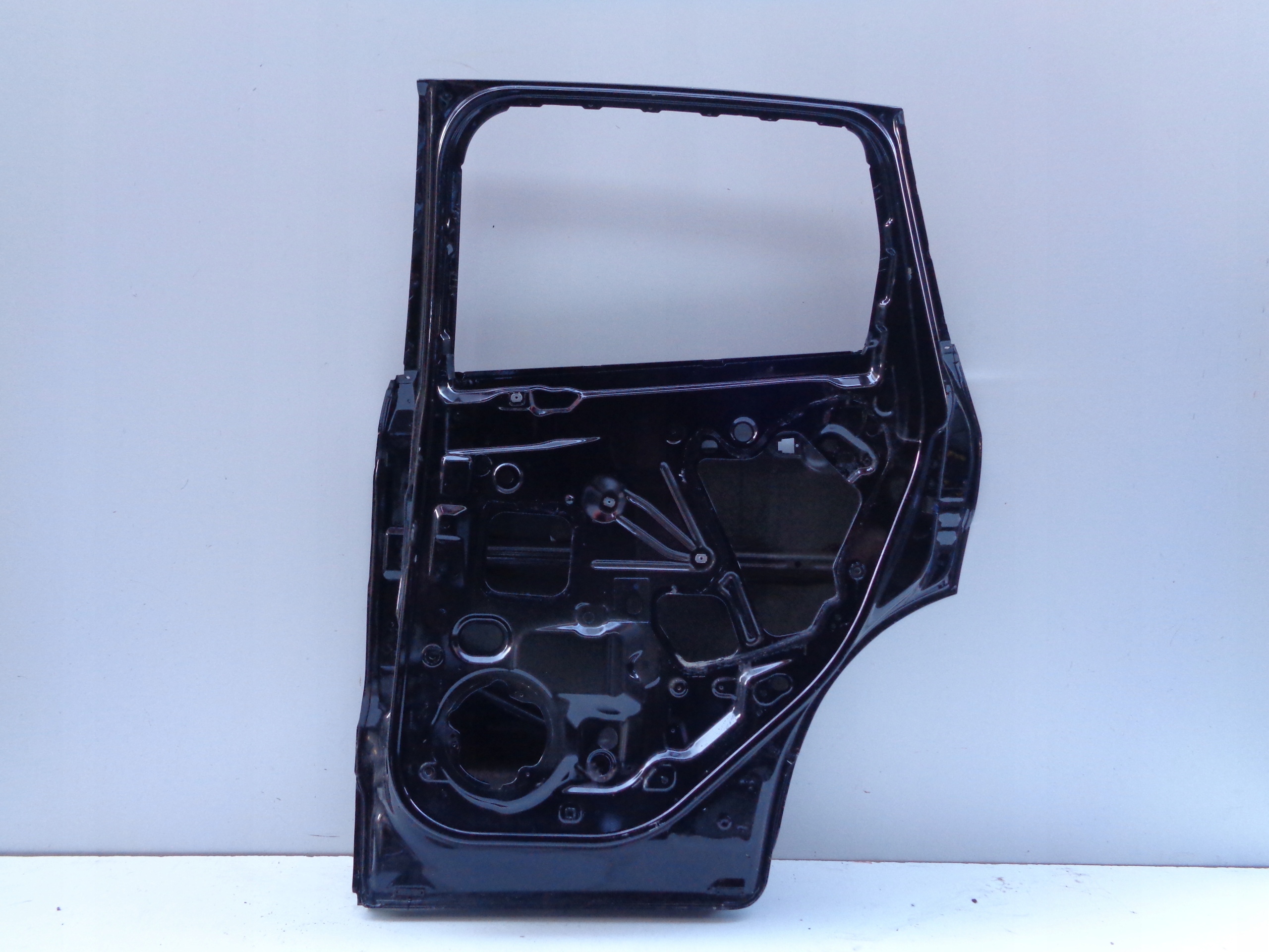 door right rear. FORD KUGA MK2 12- NR 49281