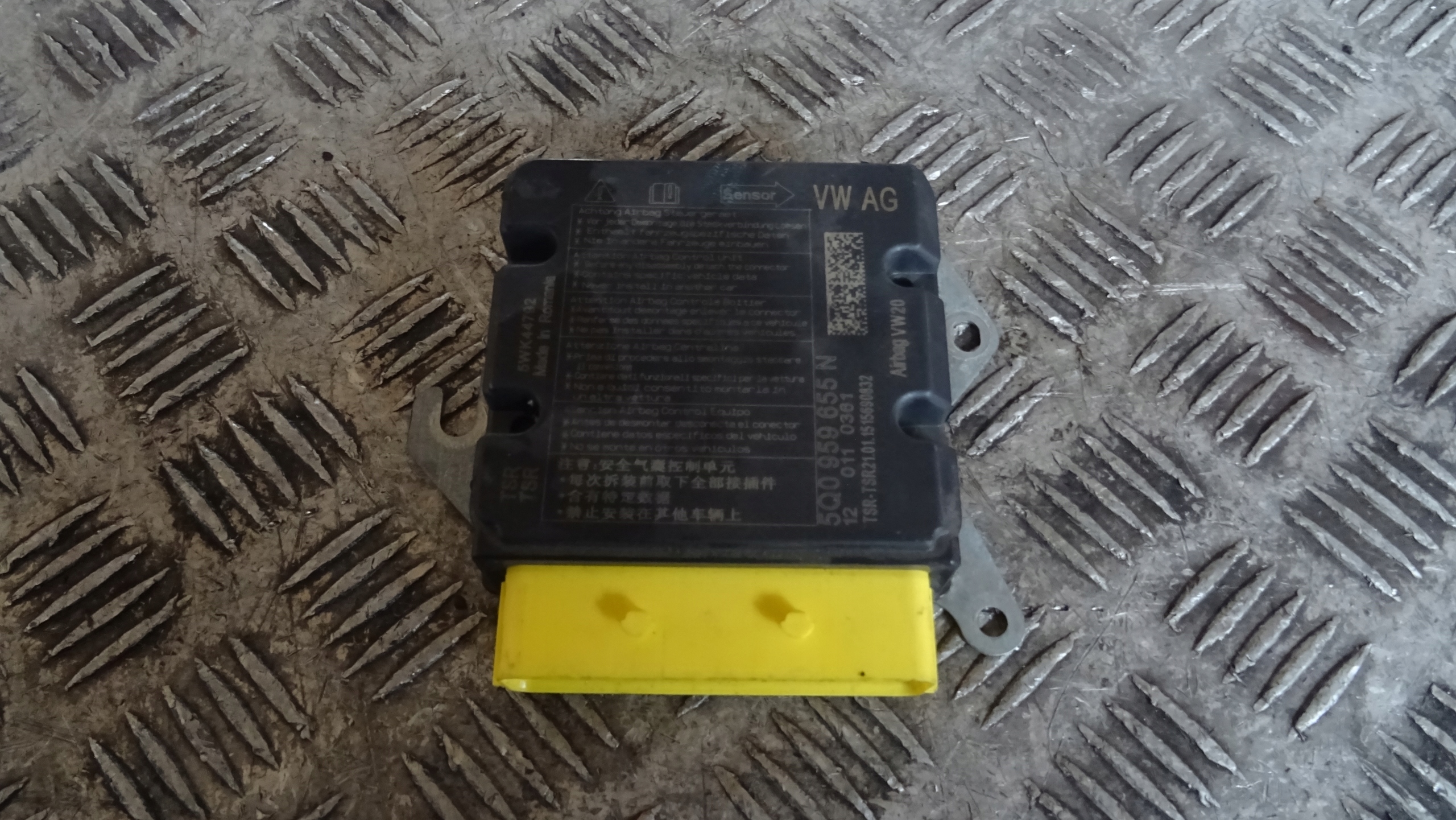 Audi OE 5q0959655n