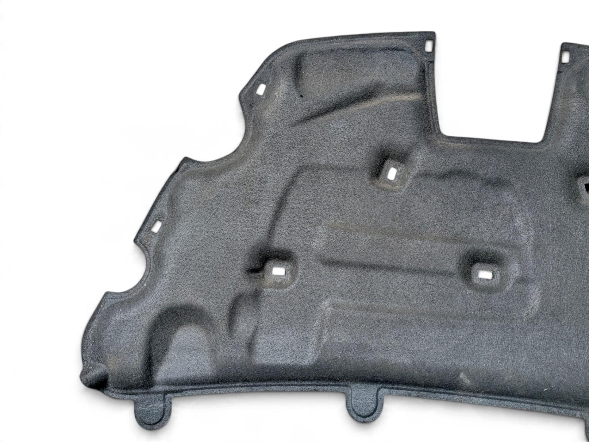 insonorisation du capot moteur Ford Focus 2 facelift 2011 8M51-A16746-AB