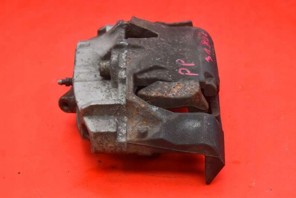 caliper brake right front VOLVO XC70 2 II 2.4 D5 185 KM 4X4 07-13